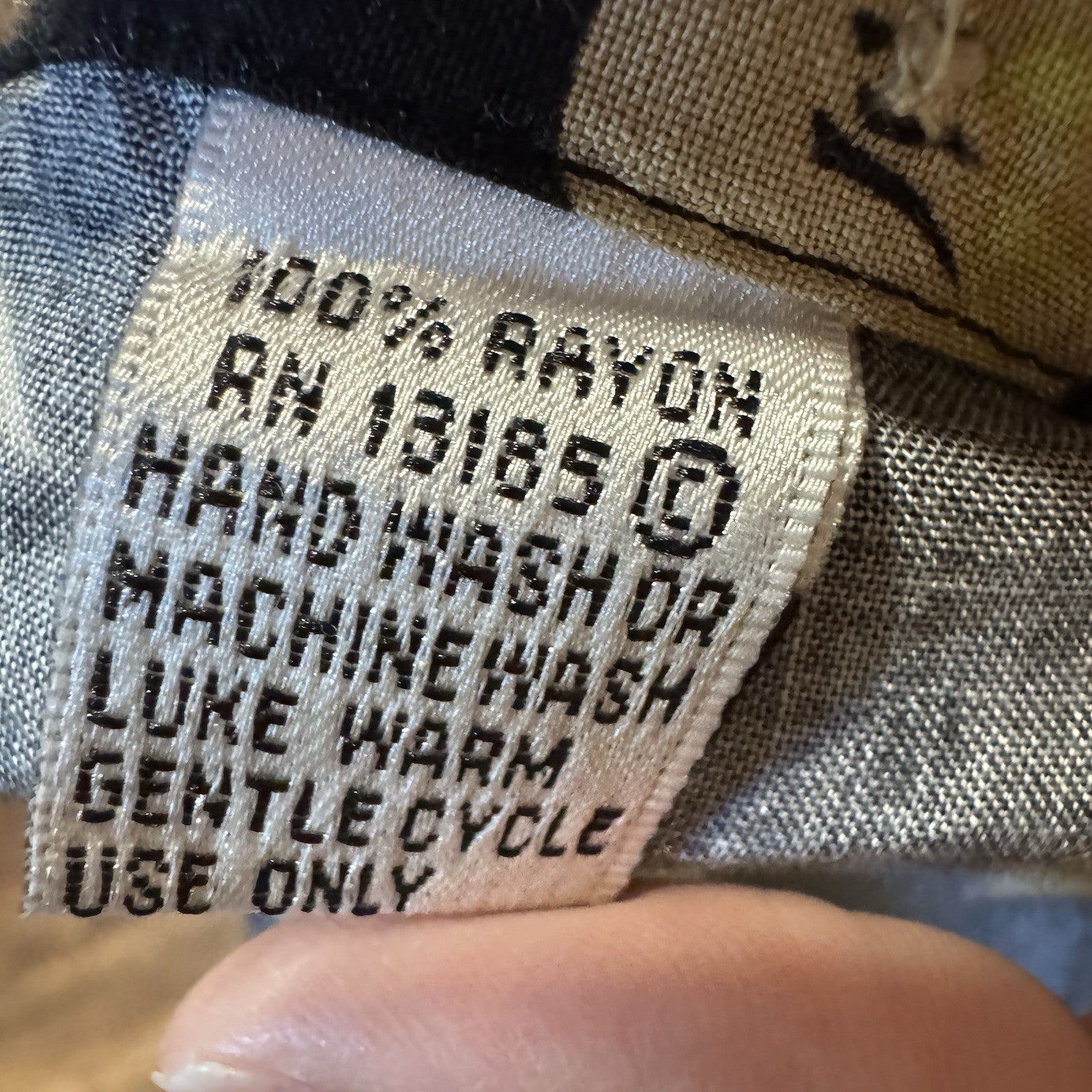 Pierre Cardin Men's Shirt Button Up Sz Med Palm Trees Tropical Drinks Black Tan