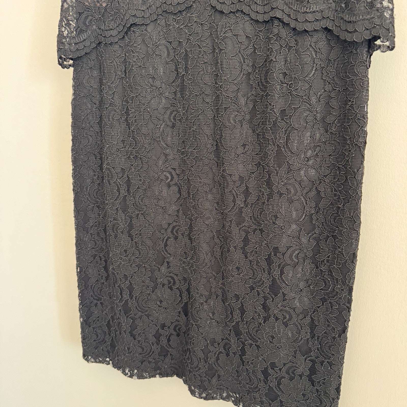 Lauren Ralph Lauren Black Lace Pink Lined Sheath Dress Size 12 Cap Sleeve Womens