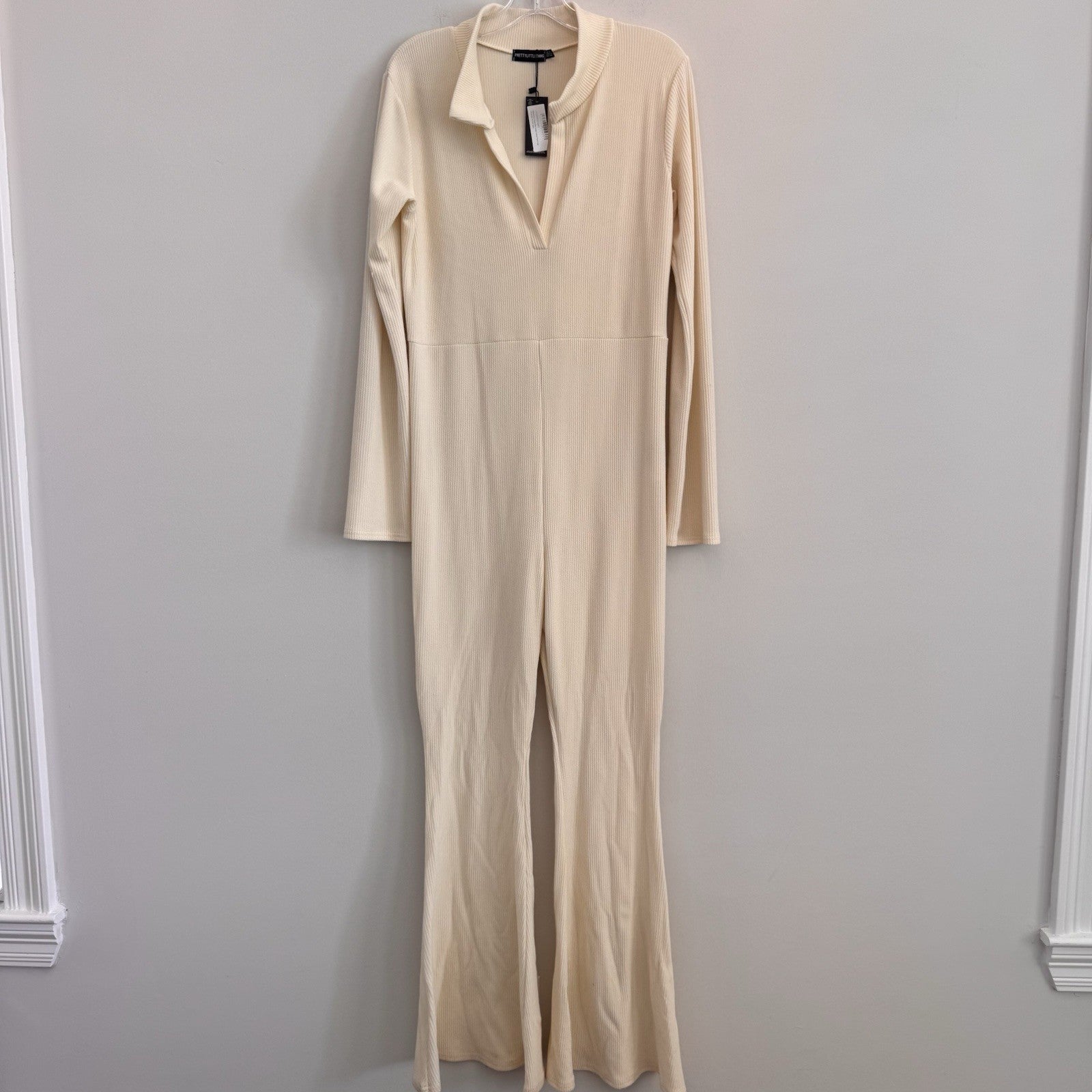 PrettyLittleThing Maternity Cream Rib Collar Flare Jumpsuit US 12 NWT