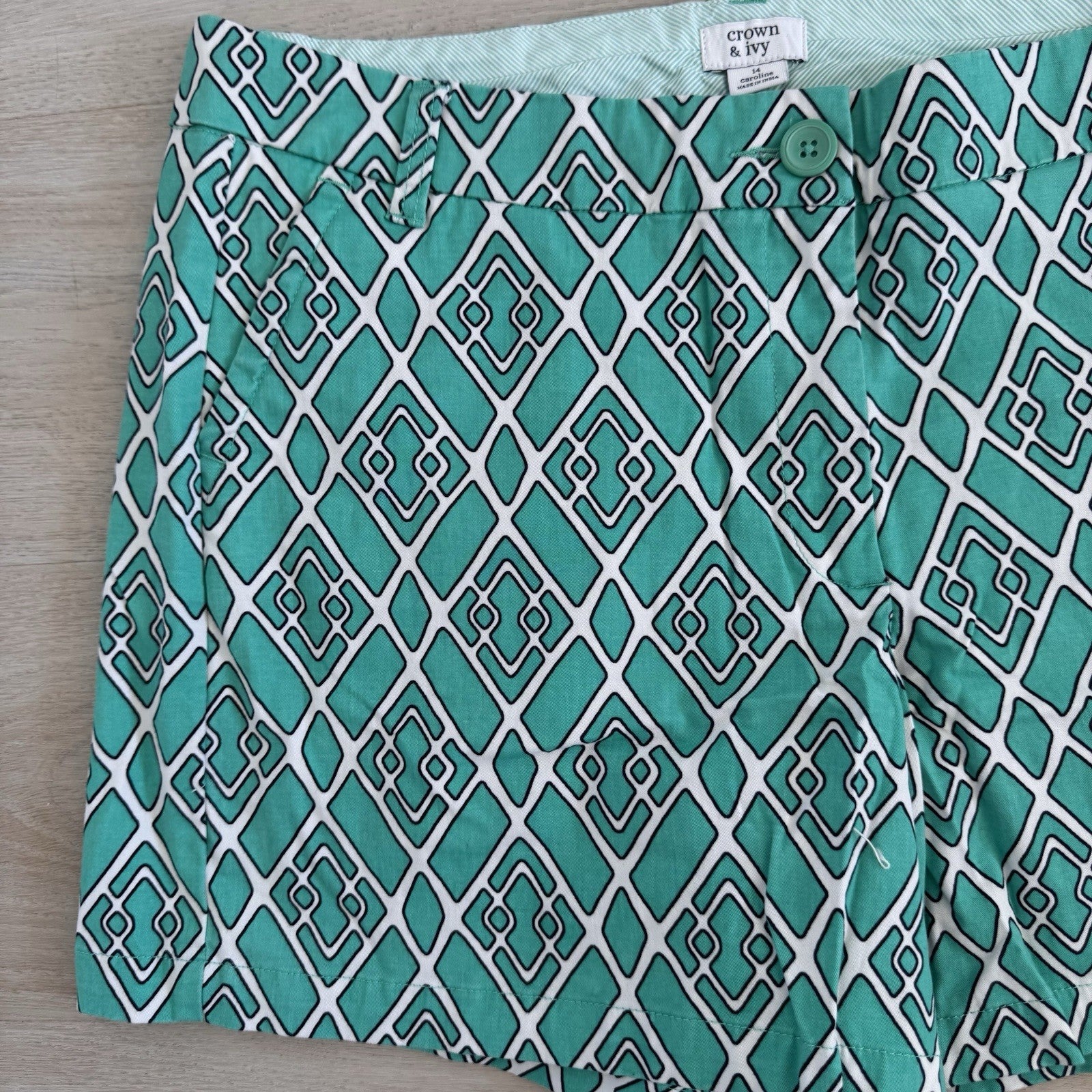 Crown & Ivy Shorts Lot Of 2  Size 14 Geometric & Medallion Print Cotton