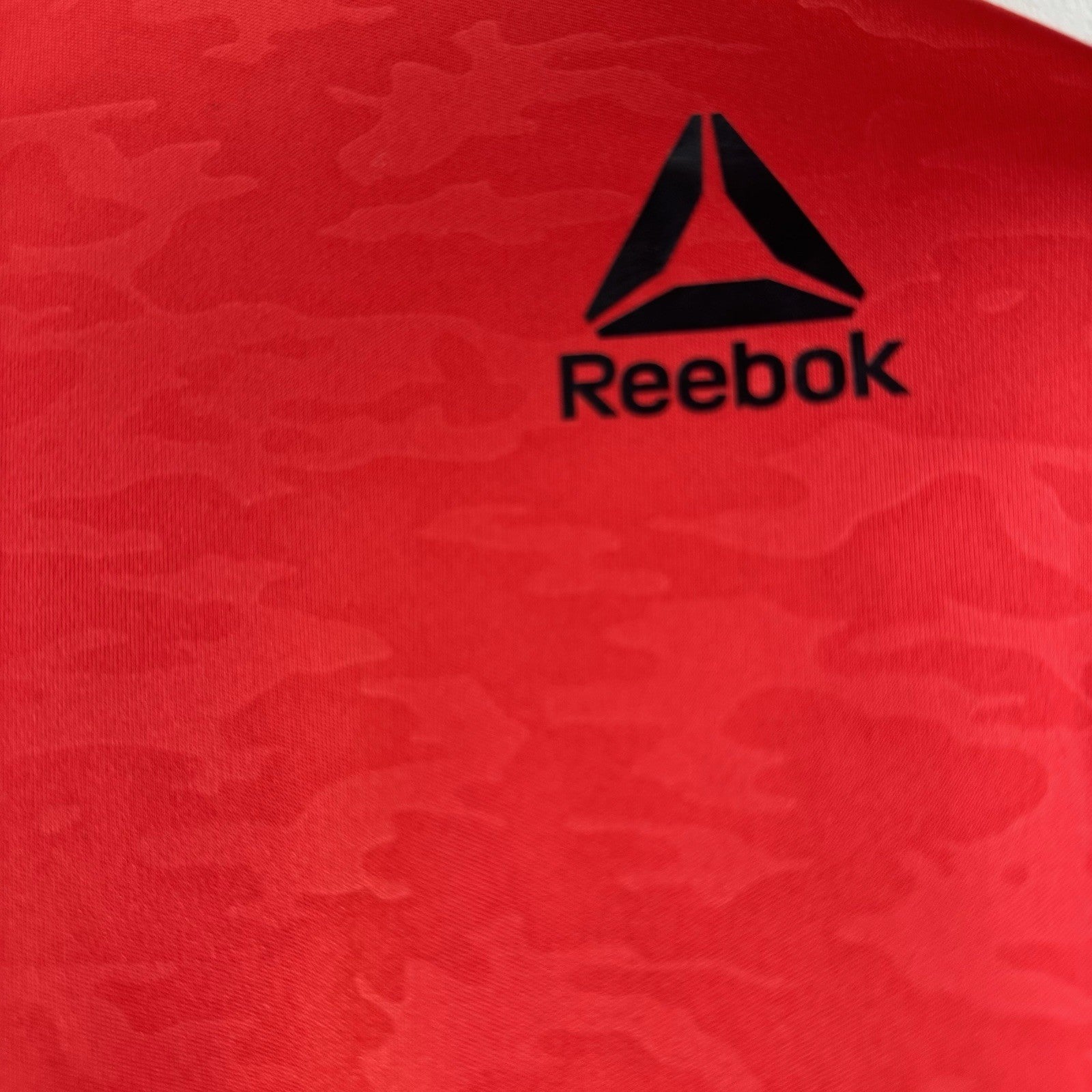 Reebok Speedwick Camo Athletic Shirt Mens 2XL Red Performance Training Tee