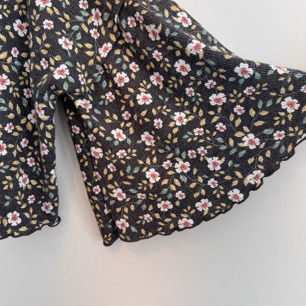 Altar’d State Floral Bell Sleeve Top Small Boho Waffle Knit Women’s