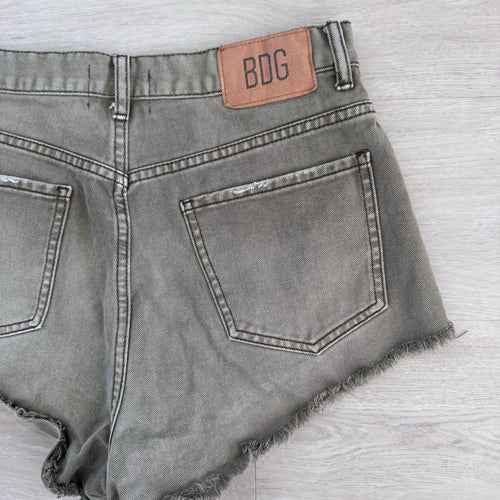 BDG Urban Outfitters Cheeky Shorts Olive Green Raw Hem Cut Off Booty Size 31