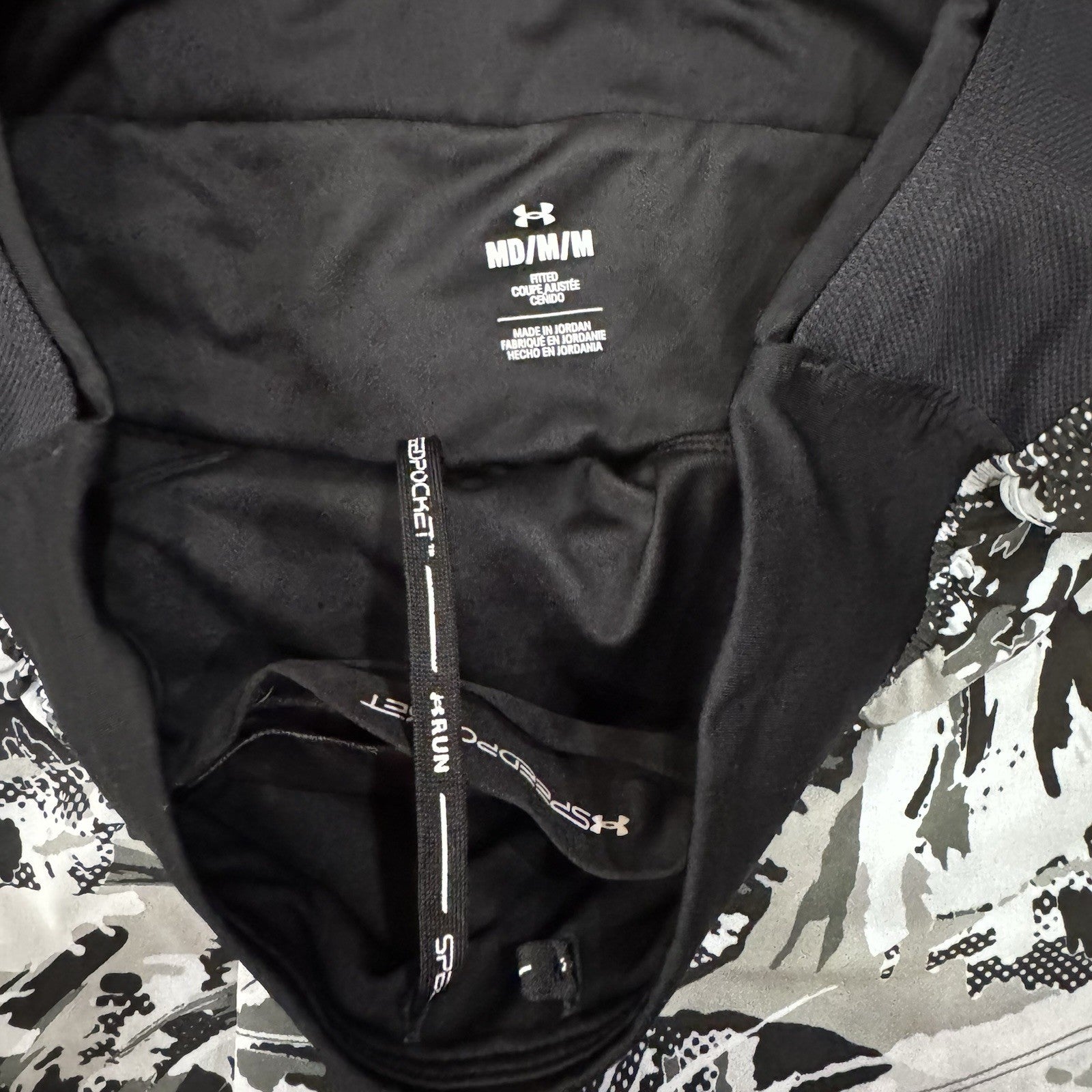 Under Armour Speedpocket Running Shorts Women’s Medium Camo Print 