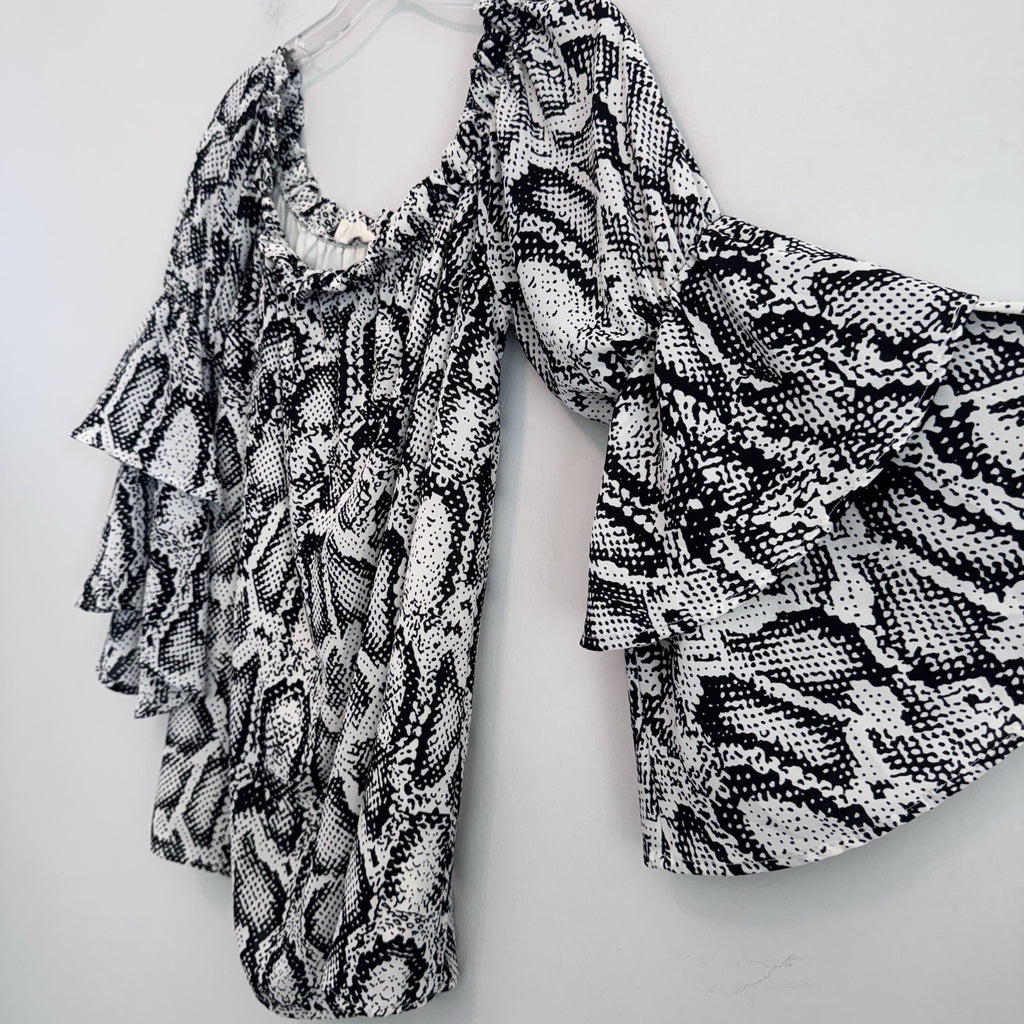 Peach Love Top Womens Large Snake Print Flutter Sleeve Boho Blouse