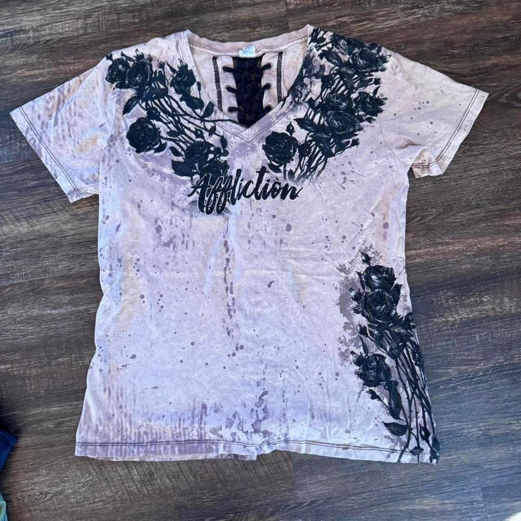 Affliction Provo V-Neck T-Shirt Large vintage other rhinestones and tie