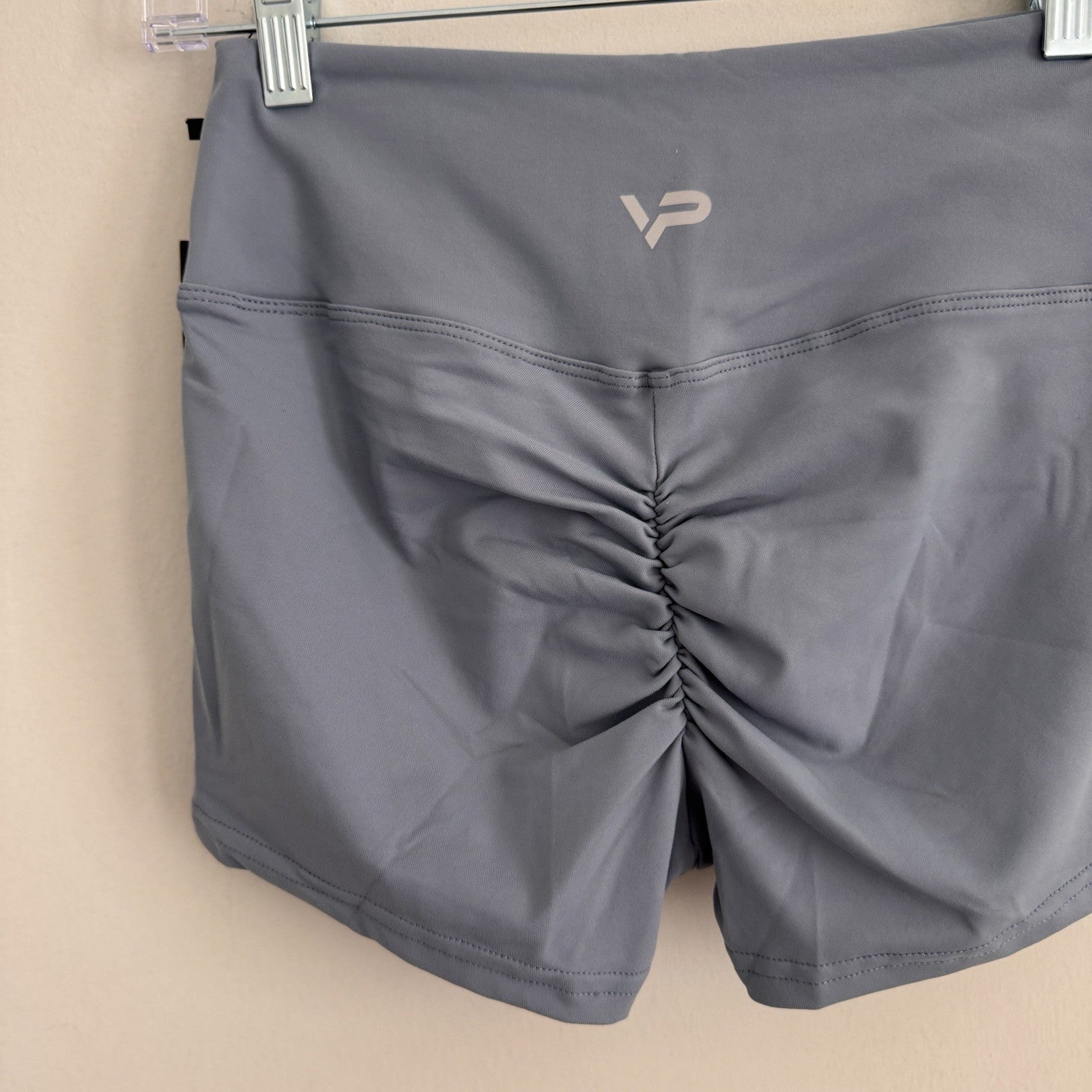 High Waist Scrunch Butt Shorts Women’s Gym Yoga Fitness Blue Size M NWT