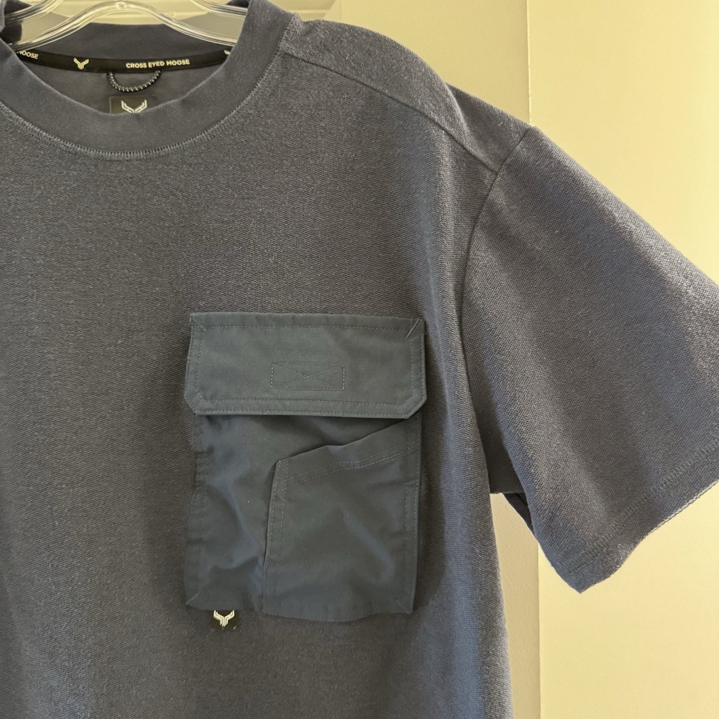 Cross Eyed Moose Men’s Pocket Tee Shirt Blue M Utility Streetwear Style Cotton