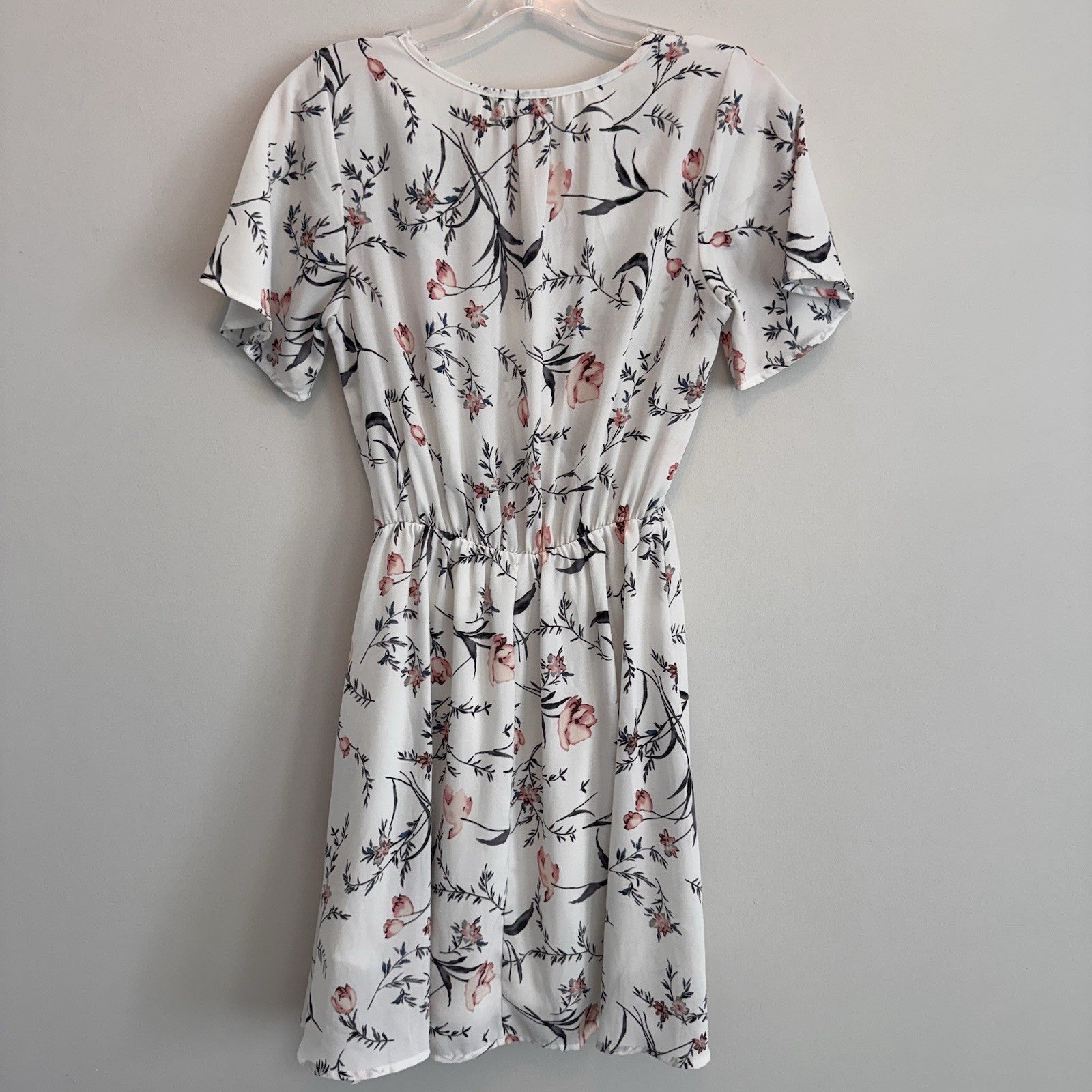 Sienna Sky Floral Wrap Dress XS White Pink Boho Summer Mini Women’s Boutique