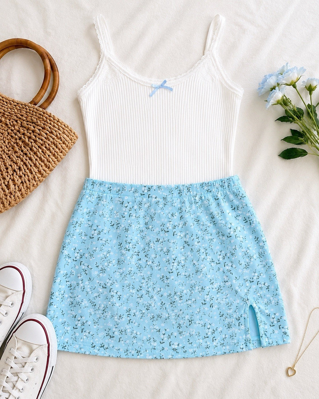 Hollister Floral Mini Skirt Womens Large Blue Cottagecore Y2K