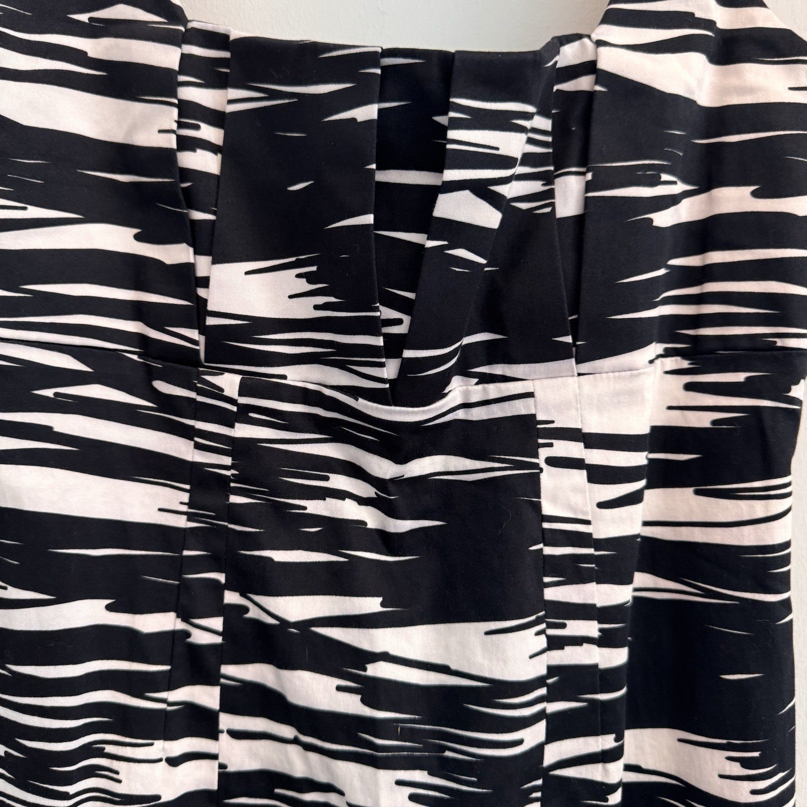 Calvin Klein Women 6 Sheath Dress Abstract Black White Brushstroke Cotton