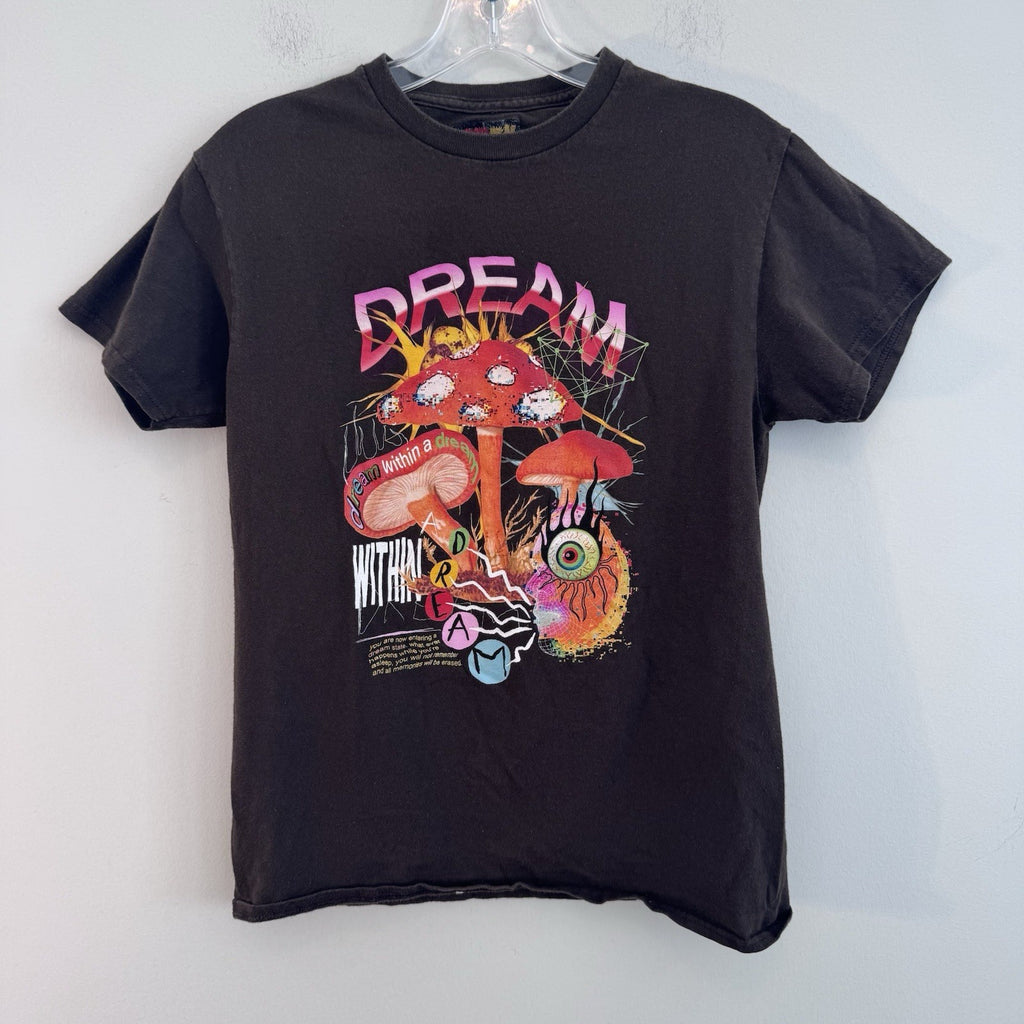 Teen Hearts Dream Within A Dream Graphic T Shirt Black Women’s Small Cotton