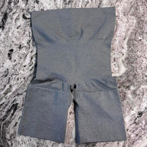 MeMoi Gray Seamless Shapewear Shorts - Size M