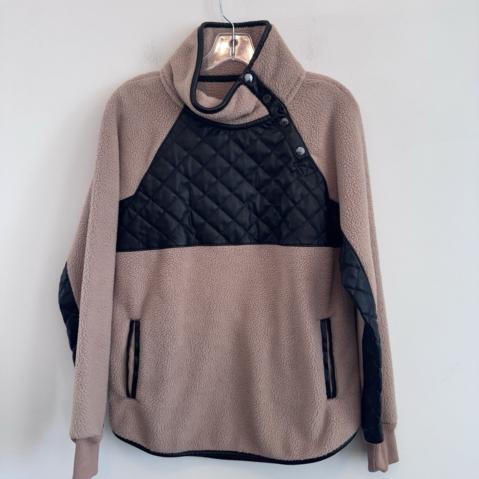 A&F Sherpa Pullover Women Small Brown Black Quilted Snap Fleece Abercrombie