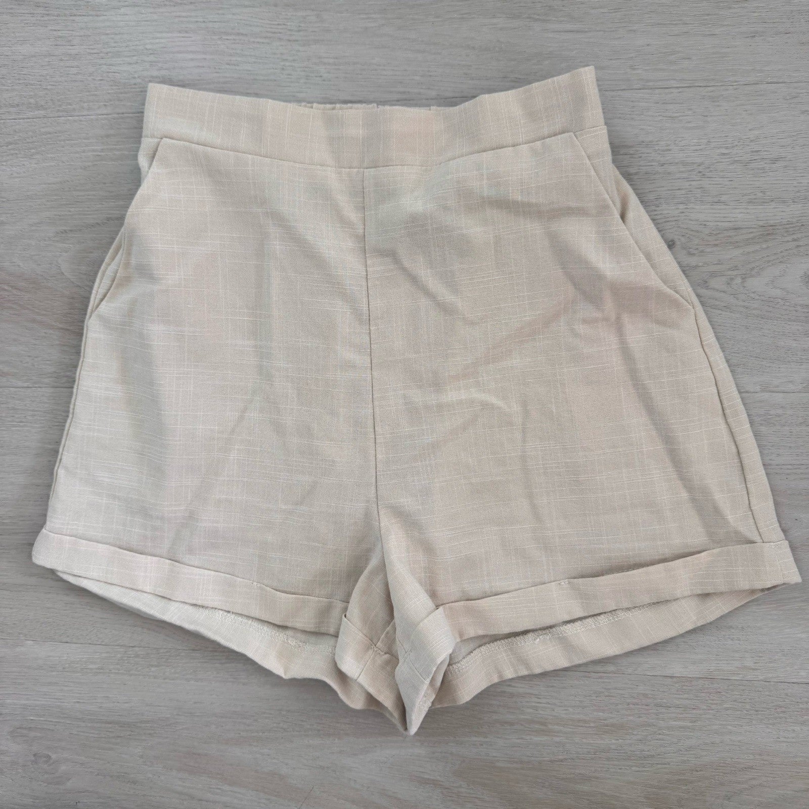 Princess Polly Women’s Beige Linen Look Tailored Shorts US 2 Minimalist