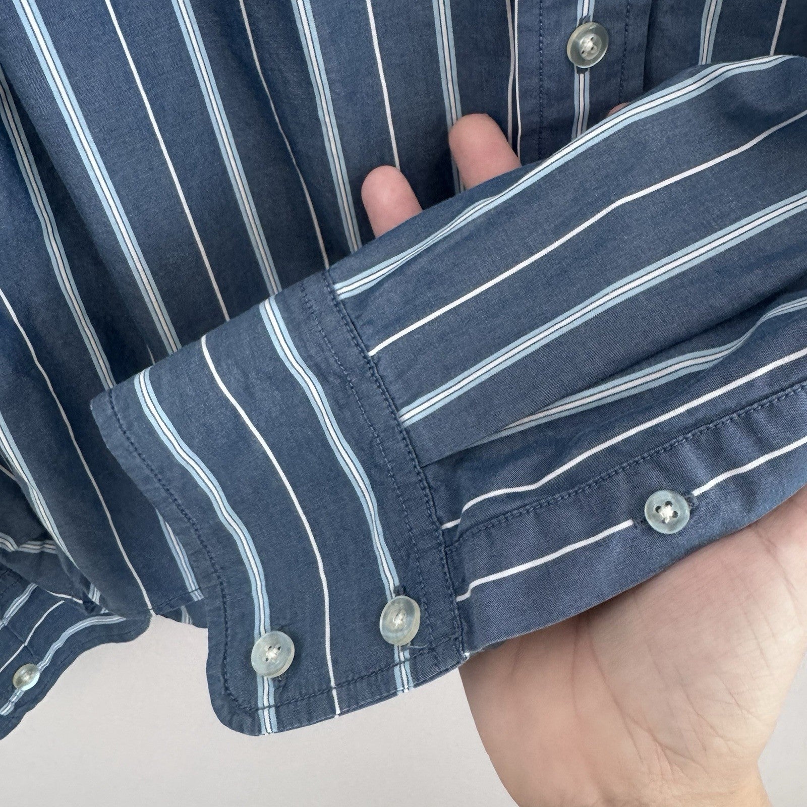 Hollister Men’s Medium Blue Striped Button Up Shirt Cotton Logo Casual