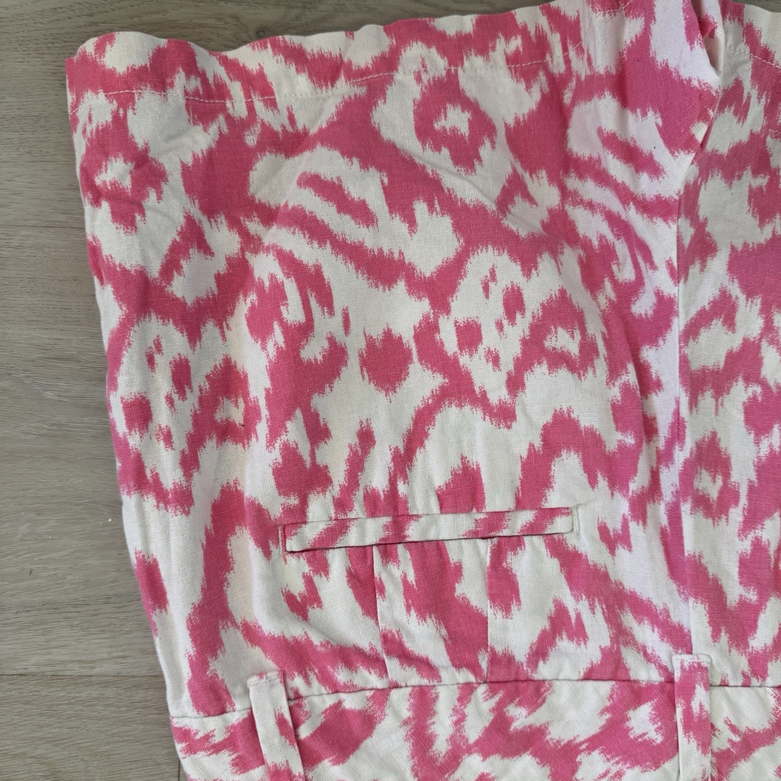 LOFT Pink Ikat Shorts Women’s 6 Linen Blend Summer Preppy
