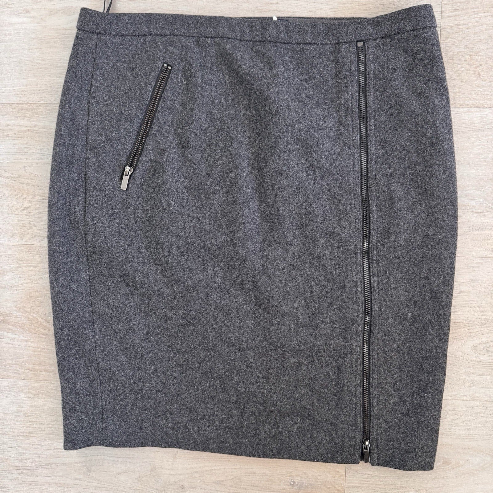 J Crew The Pencil Skirt 12 Gray Wool Blend Zip Career Office Classic Women’s