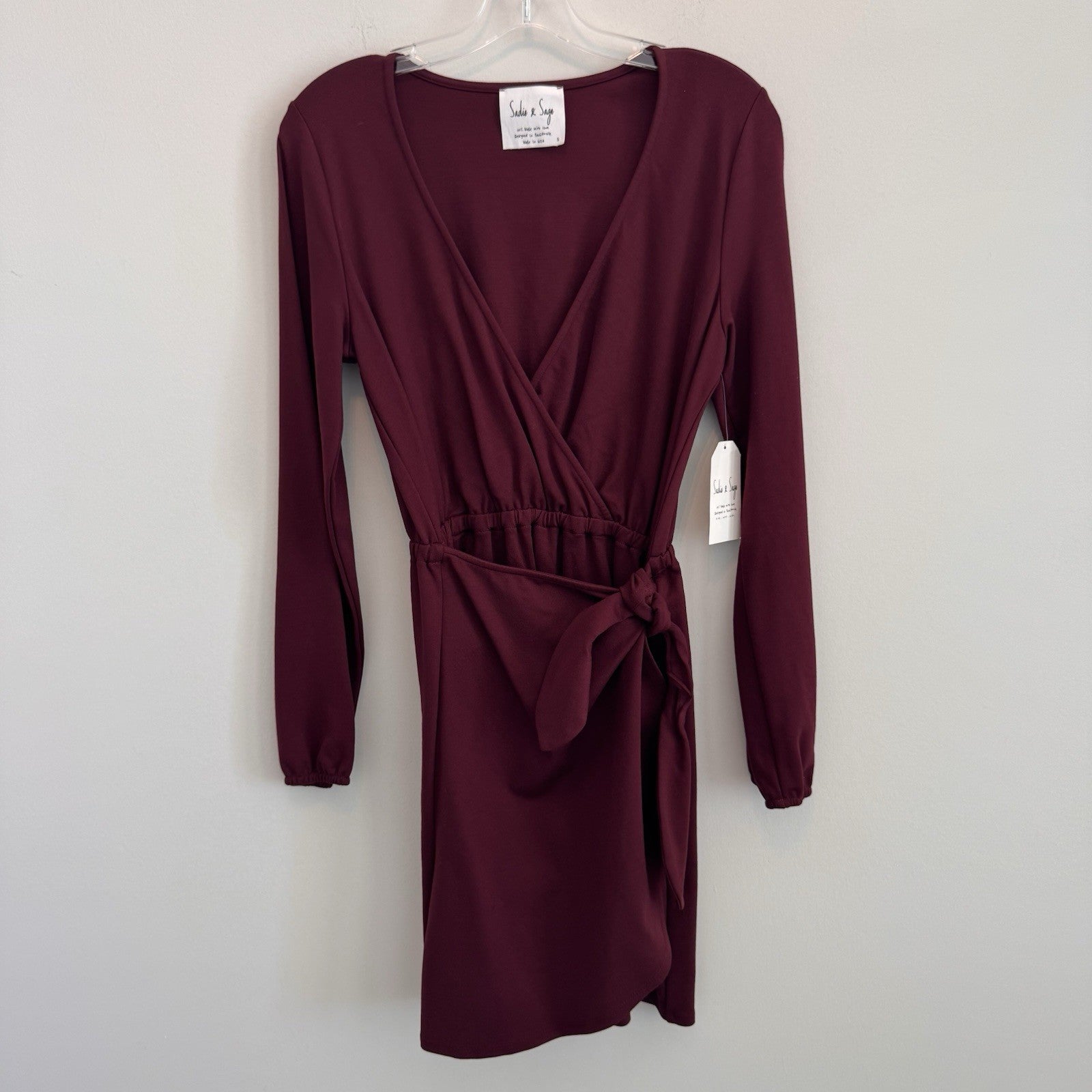 NWT Sadie & Sage Women Small Burgundy Faux Wrap Dress Long Sleeve Boho Boutique