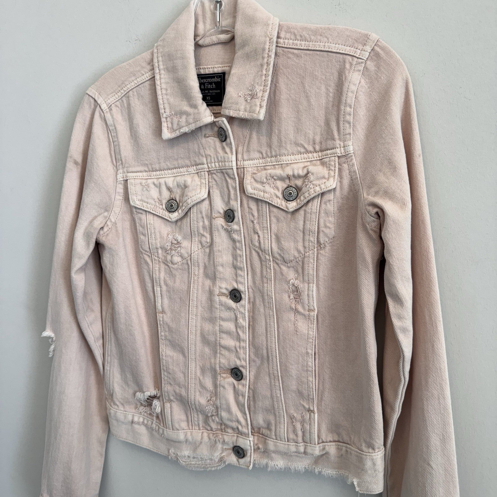 Abercrombie & Fitch Womens XS Distressed Pink Denim Jacket Raw Hem Frayed