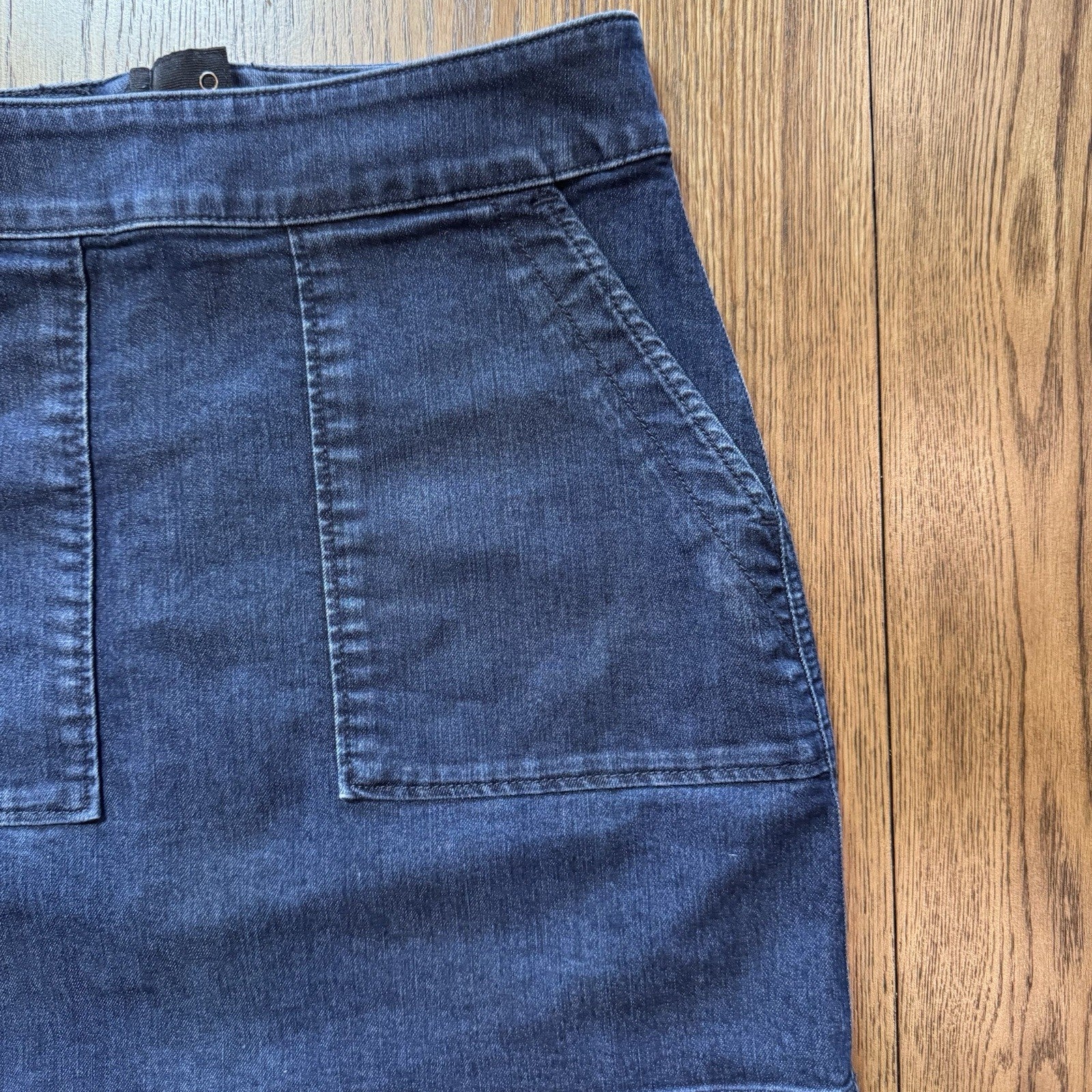 LOFT Outlet Women’s Denim Skirt Size 2 Blue High Rise Front Pocket Stretch SP20