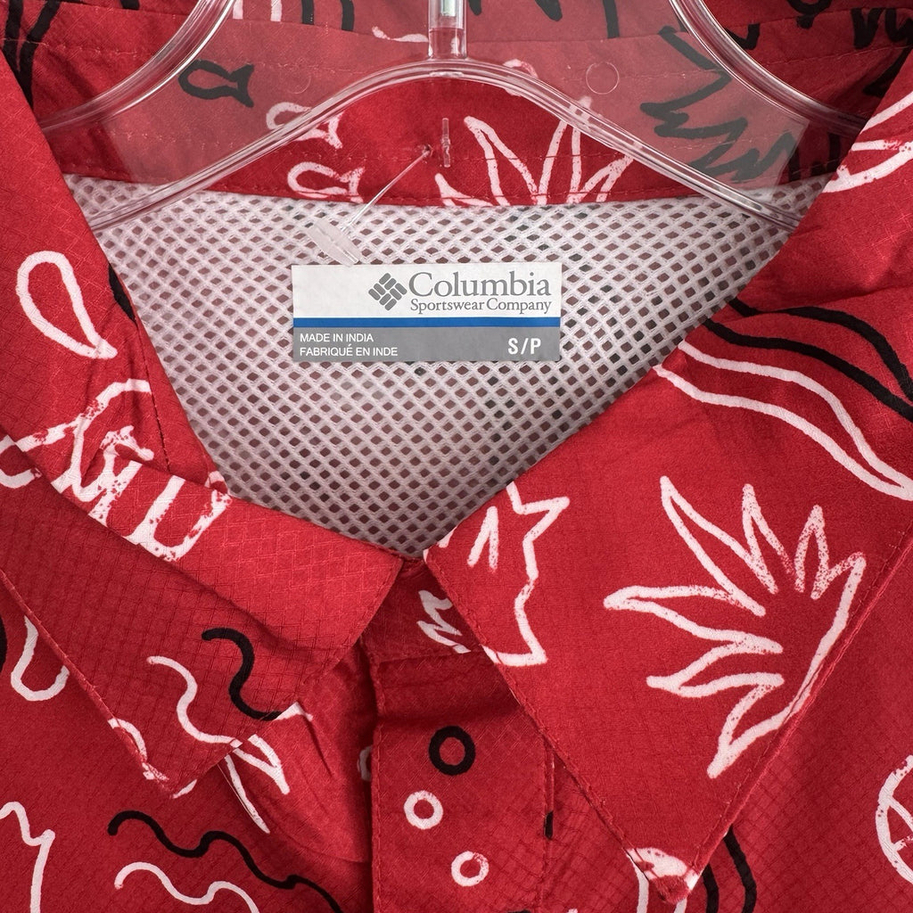 UGA Columbia Shirt Mens Sz Small Super Slack Tide Georgia Bulldogs Print NEW $65
