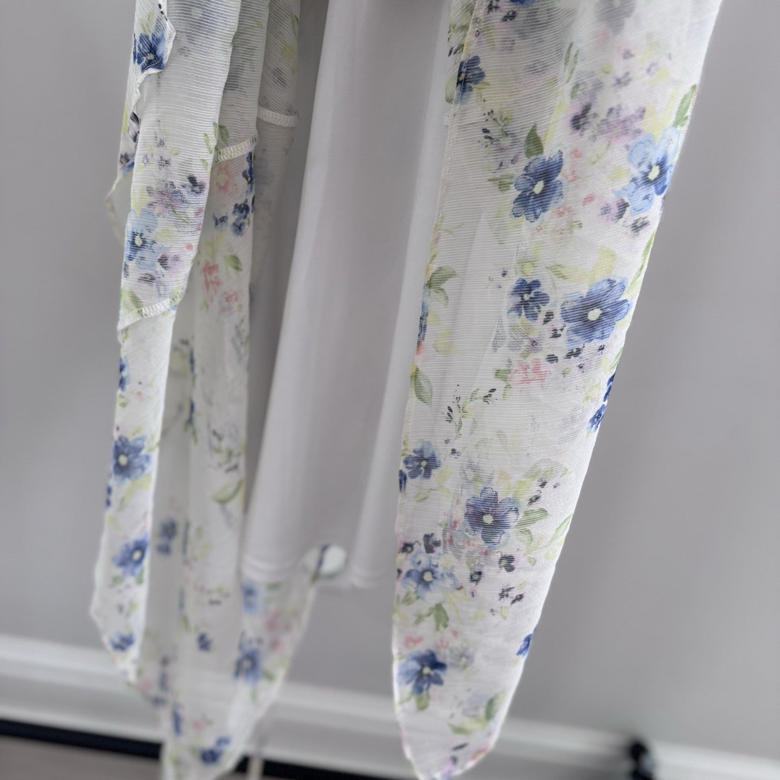 Altar’d State Womens Floral Wrap Maxi Dress Blue White Size S