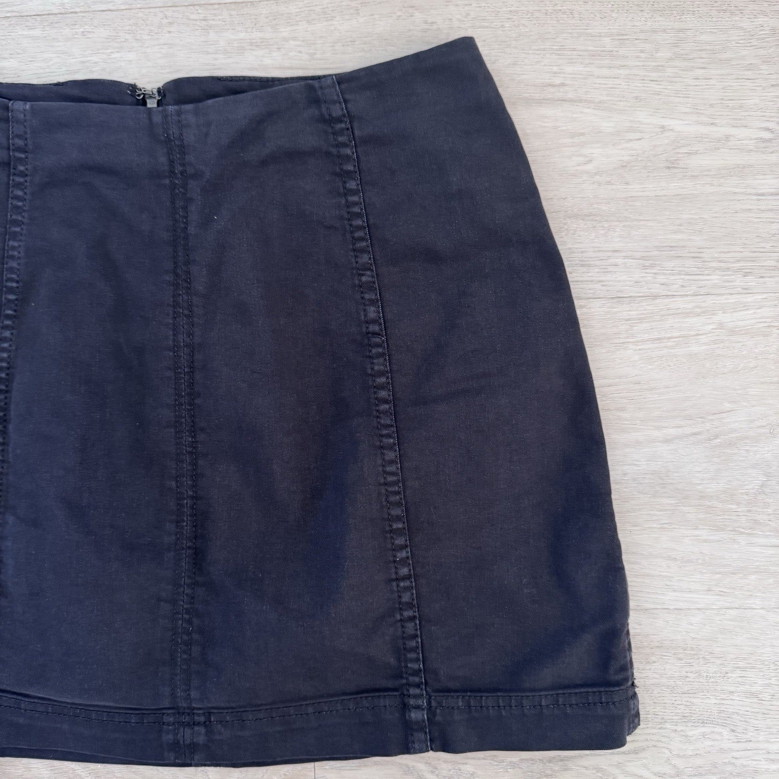 Free People Black Mini Skirt Stretch Fitted Y2K Size 6 