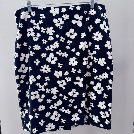 Talbots Women’s Skirt Size 14 Navy White Floral Print Cotton Stretch