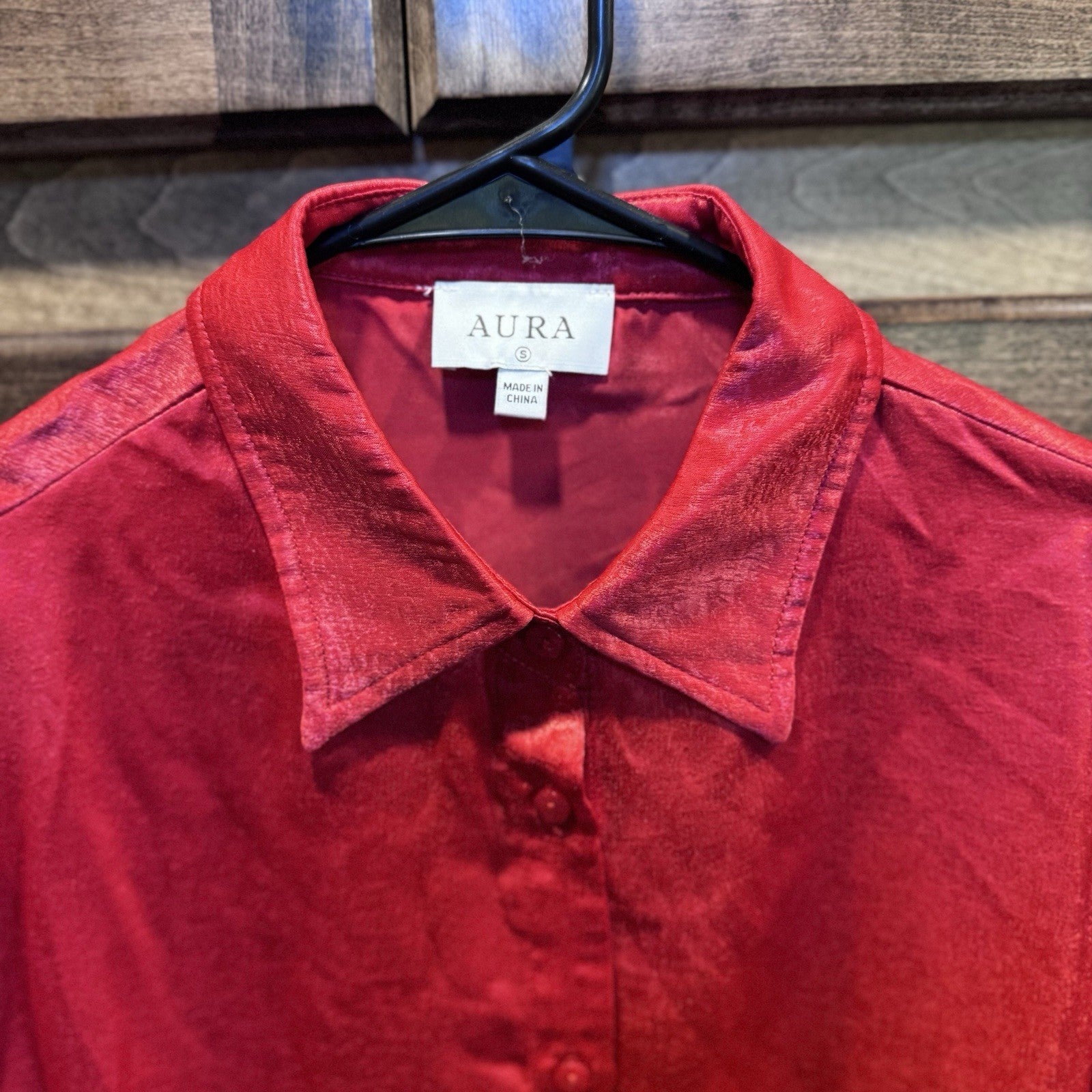 Aura by Red Dress Boutique Red Satin Button-Down Blouse | Size Sm | Shark Tank