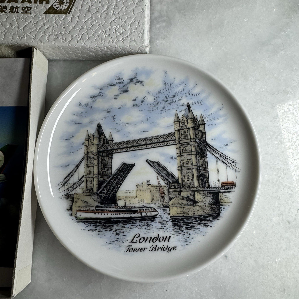 Kaiser Porzellan EVA Air London Tower Bridge Porcelain Plate Germany