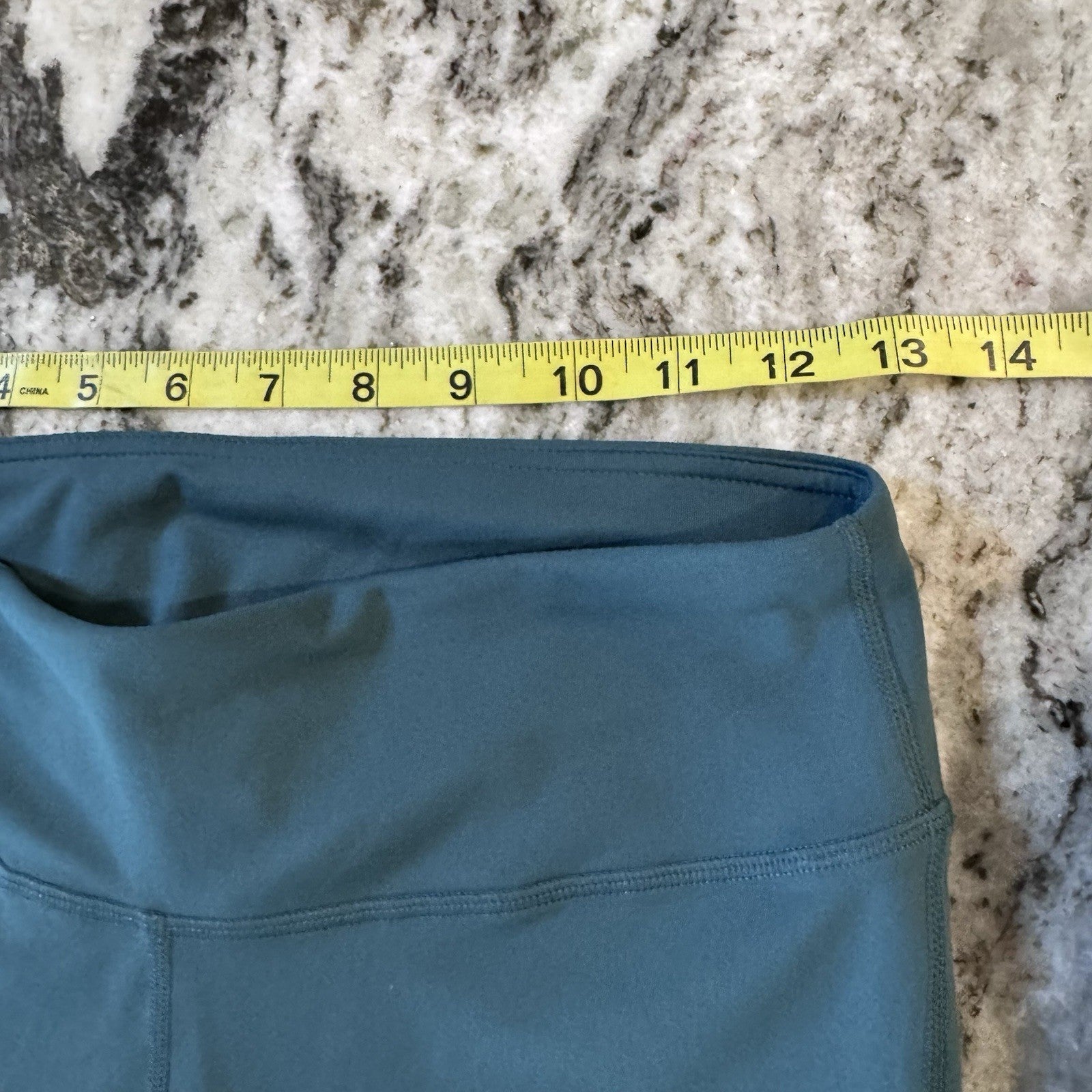 Fabletics High Waisted Seamless Mesh Legging Green Size Small.