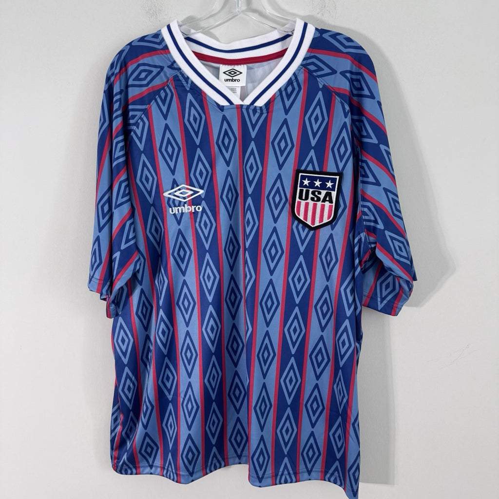 NWT Umbro USA Soccer Jersey Mens Large Blue Red Geometric Futbol Shirt