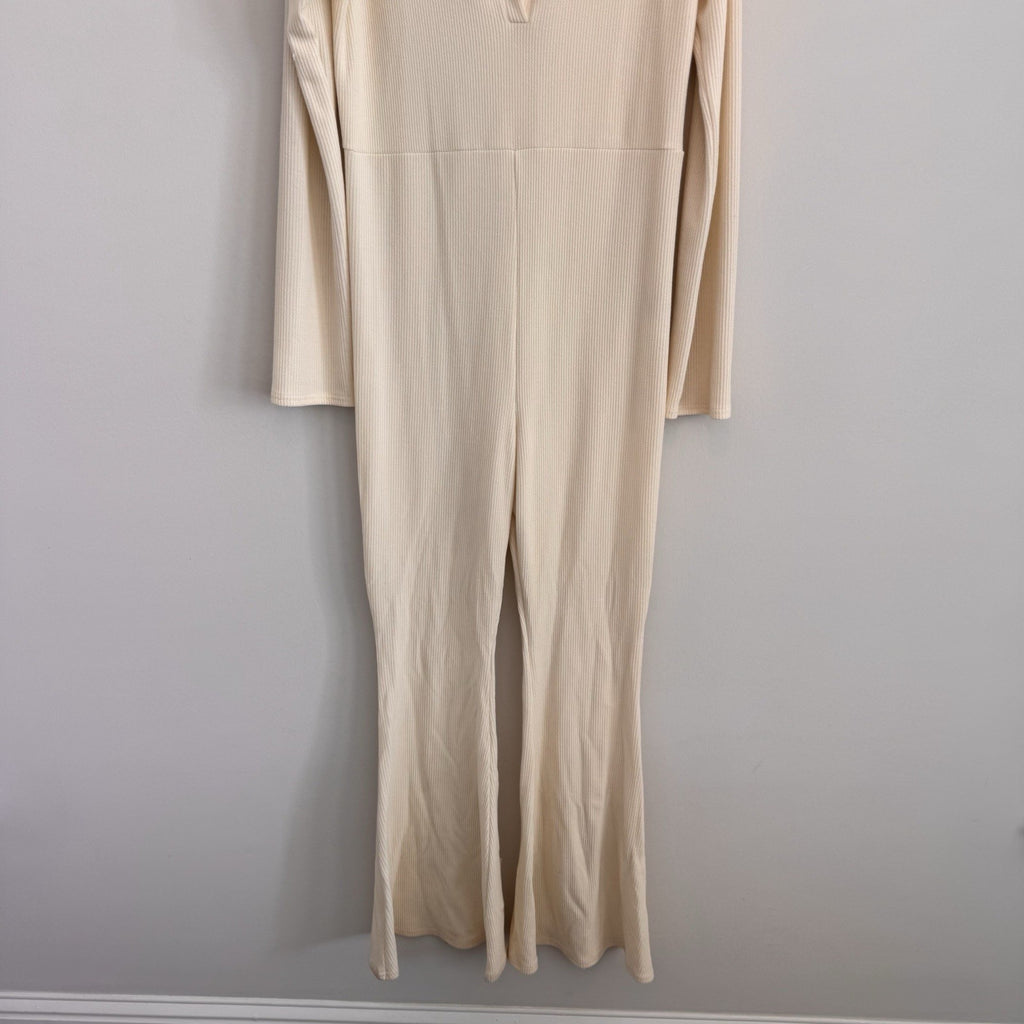 PrettyLittleThing Maternity Cream Rib Collar Flare Jumpsuit US 12 NWT