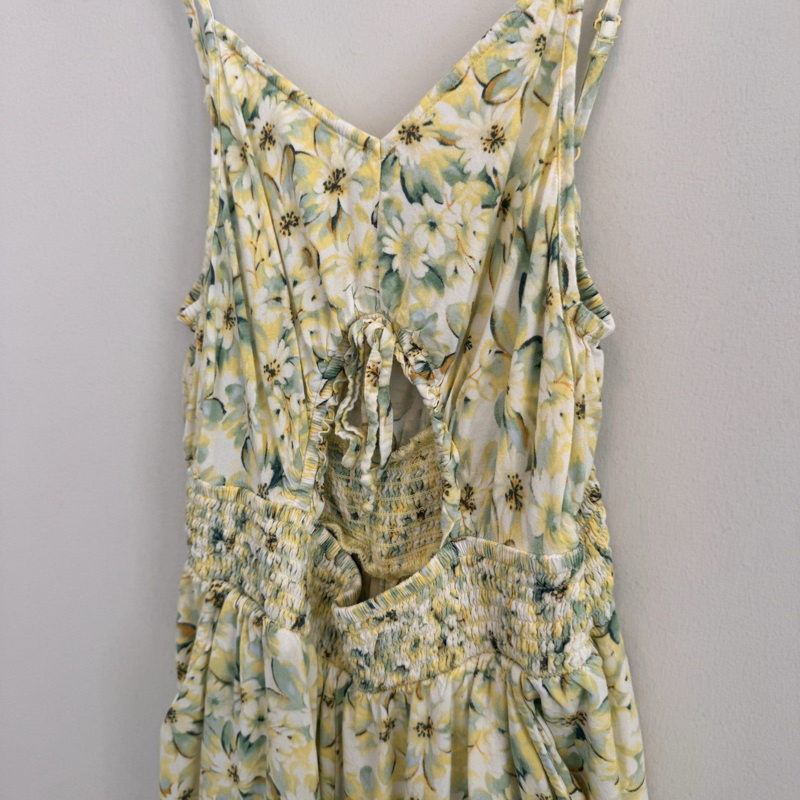American Eagle Women’s M Petite Floral Cutout Wide Leg Jumpsuit Yellow Green