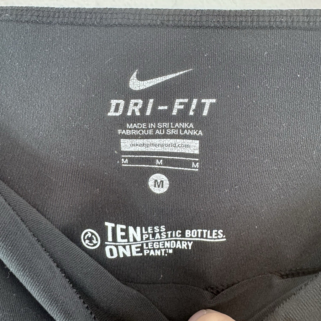 Nike Dri-FIT Women's Black Capri Leggings Size M Stretch Athletic Pants