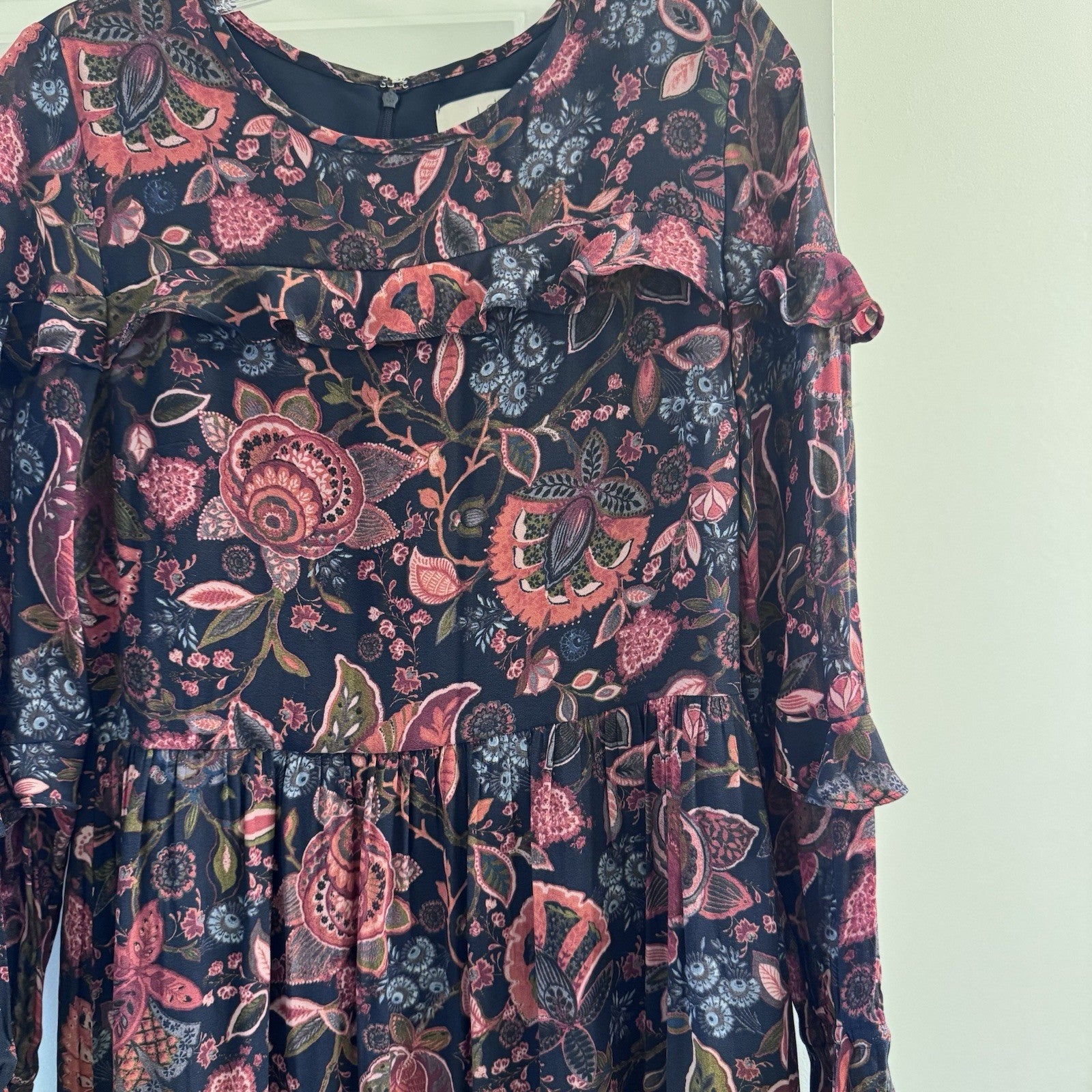 LOFT Floral Ruffle Dress Size 6 Navy Pink Long Sleeve Boho Midi Lined Fall Style