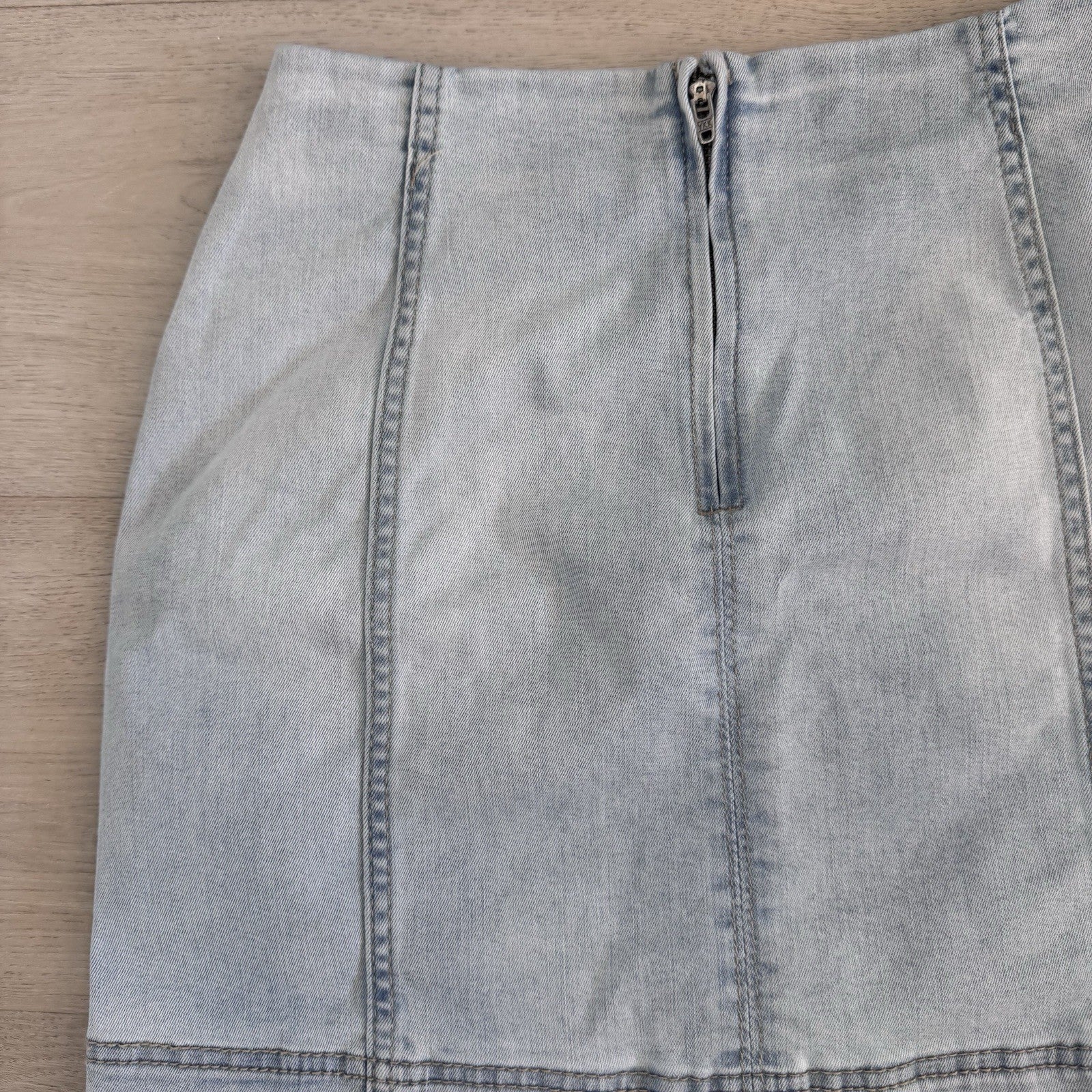 Wild Fable Light Wash Denim Mini Skirt Stretch Y2K Size 0 