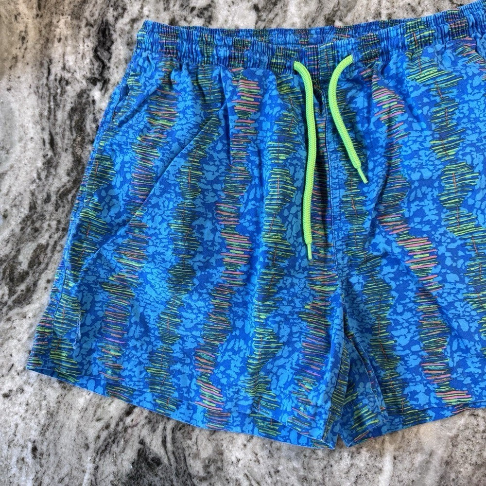 Chubbies Men's Swim Trunks Medium Blue Neon Equalizer Print Quick Dry Shorts Ret