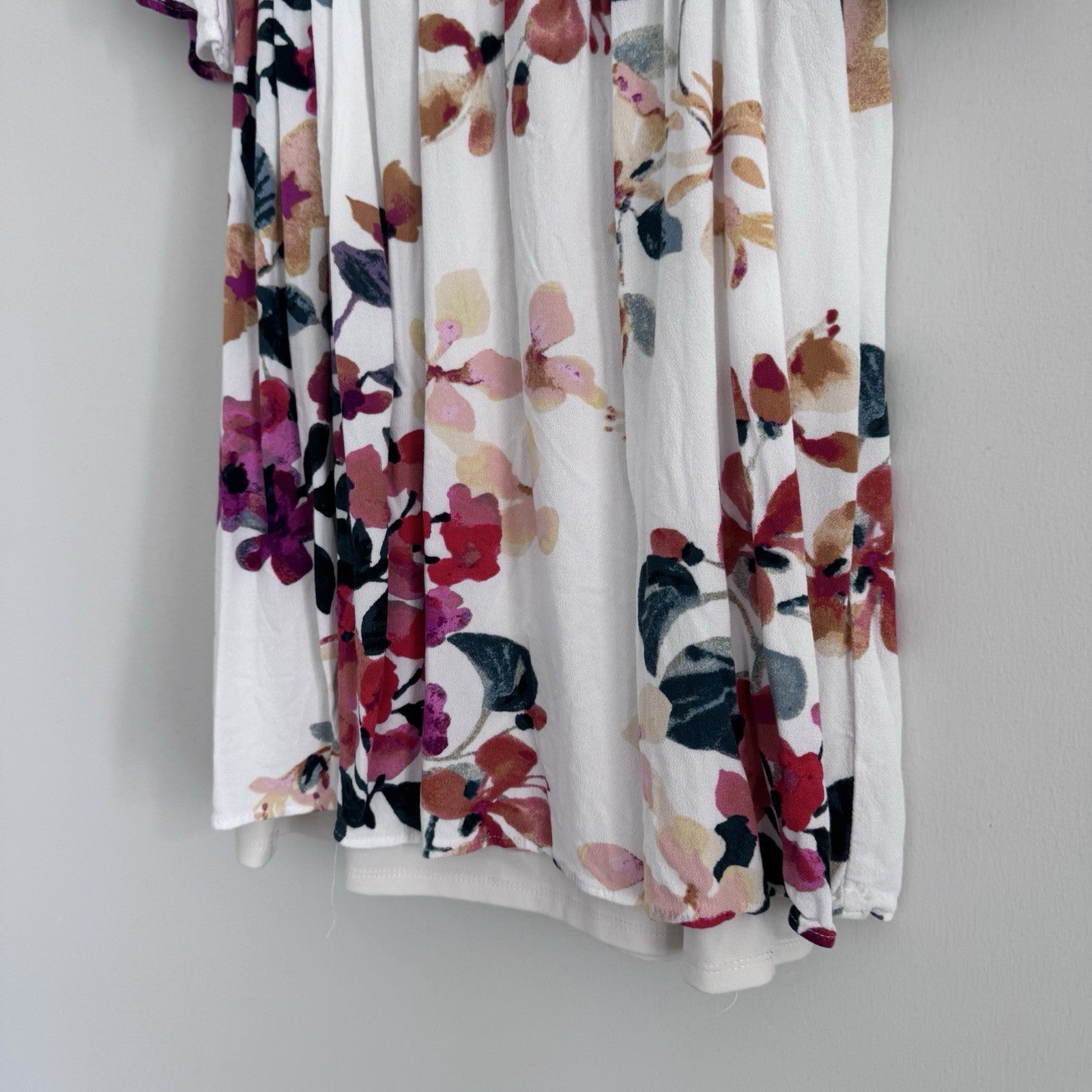 Love Stitch Floral Boho Dress – Size Small – Bell Sleeve – Lined