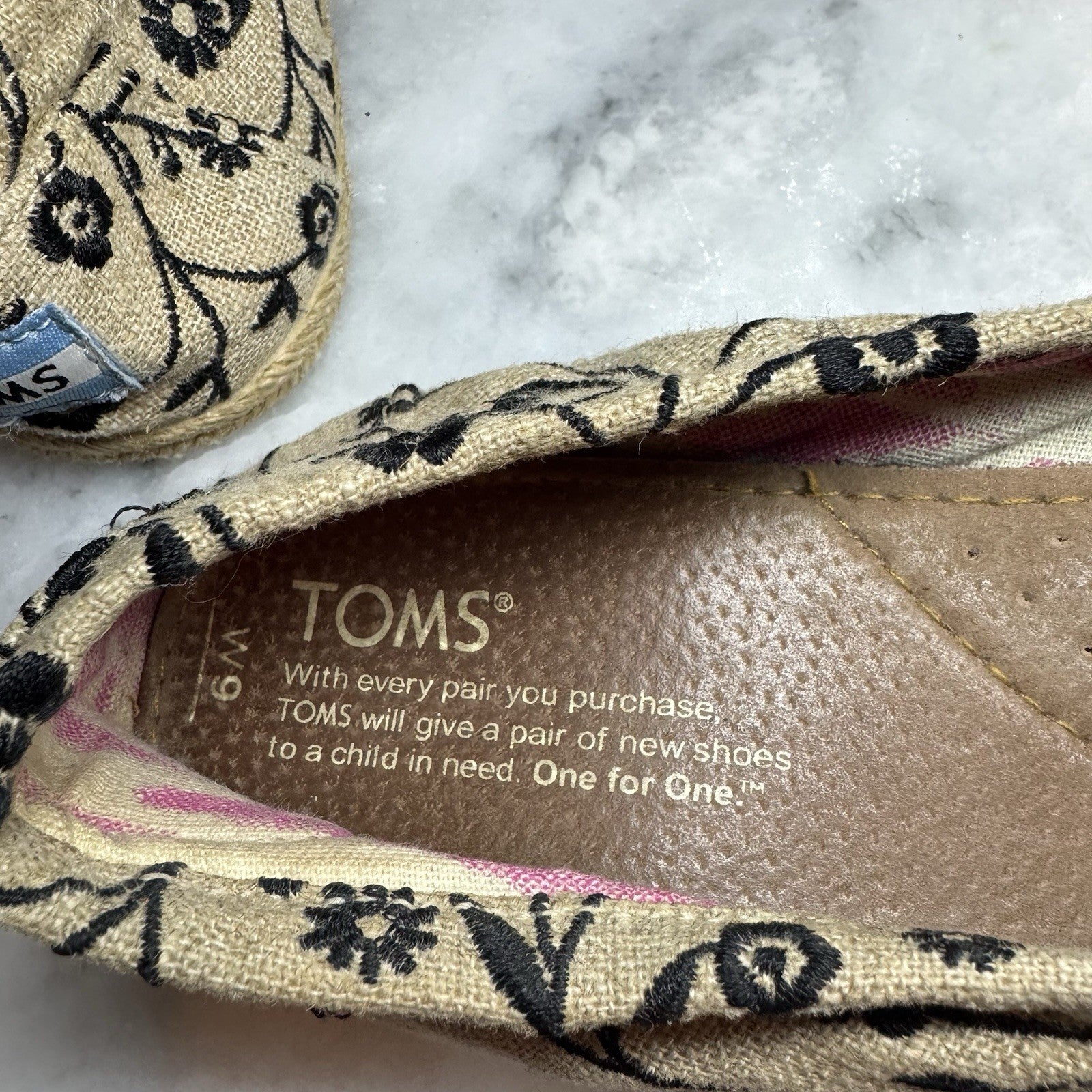 TOMS Classic Alpargata Floral Embroidered Espadrille Women’s 9M Tan Black