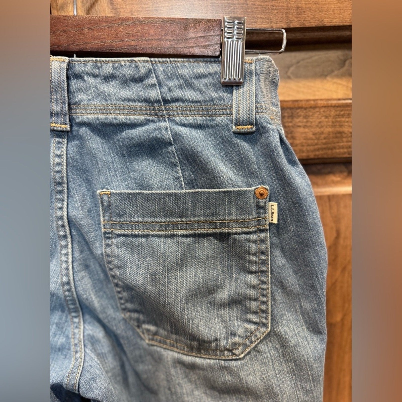 L.L. Bean Favorite‎ Fit Blue Jeans Size 2P Straight Leg