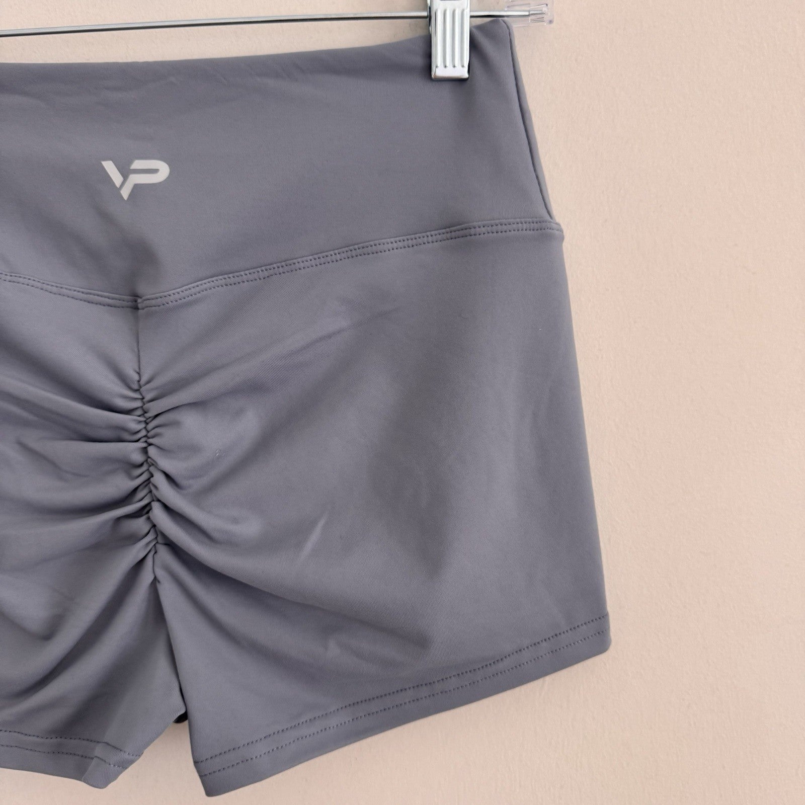 High Waist Scrunch Butt Shorts Women’s Gym Yoga Fitness Blue Size L NWT