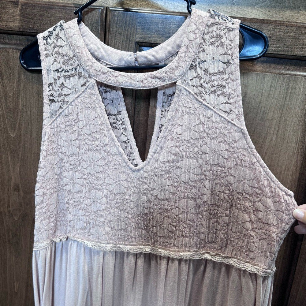 Torrid Super Soft Sleeveless Lace Babydoll Top Blush Pink Size 1 Plus Stretch