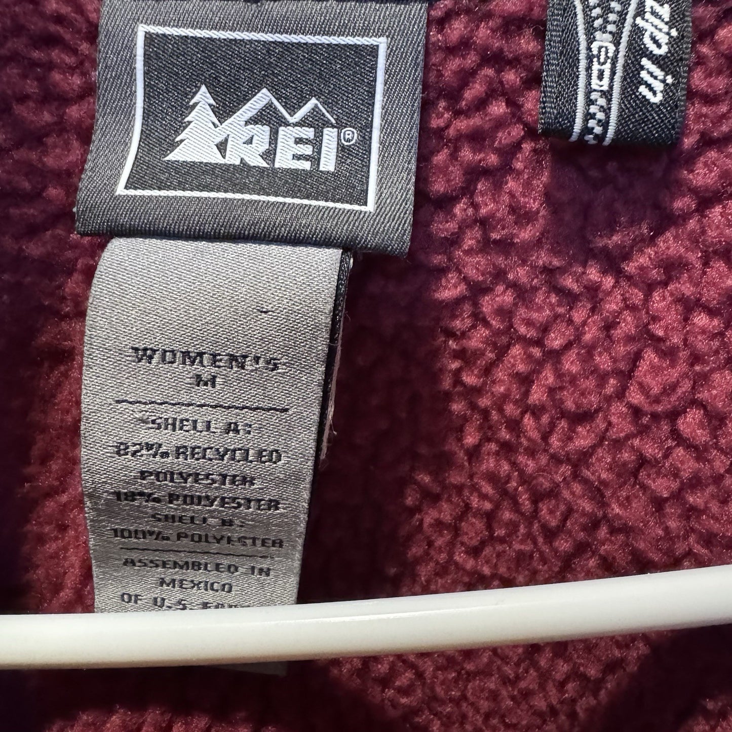 REI Women’s Polartec Fleece Jacket Size M | Maroon Full Zip Outdoor Layer