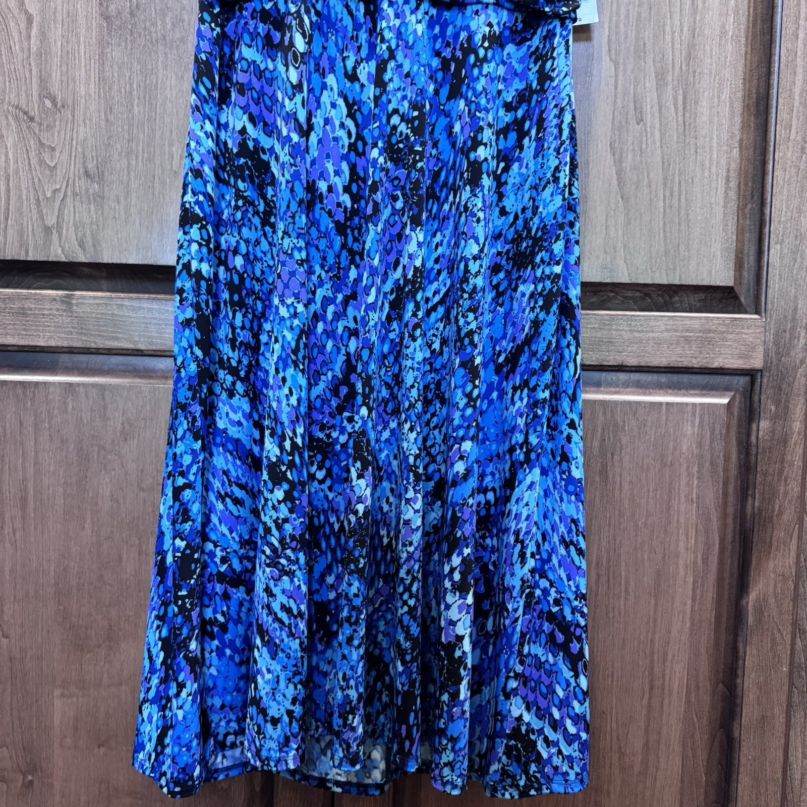 NWT Black Label by Evan-Picone Dress 10 Sea Blue Multi Sleeveless Ruched Waist