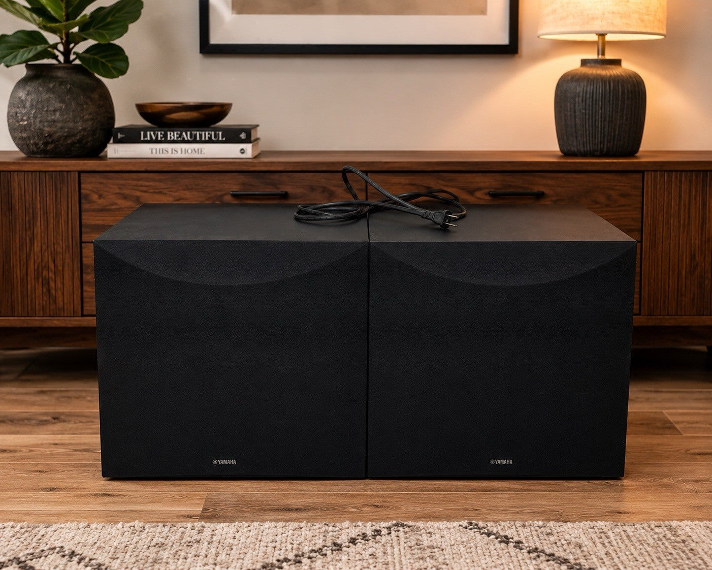 Yamaha Powered  Pair Black Bookshelf Speakers Subwoofer Tested NS-SW100