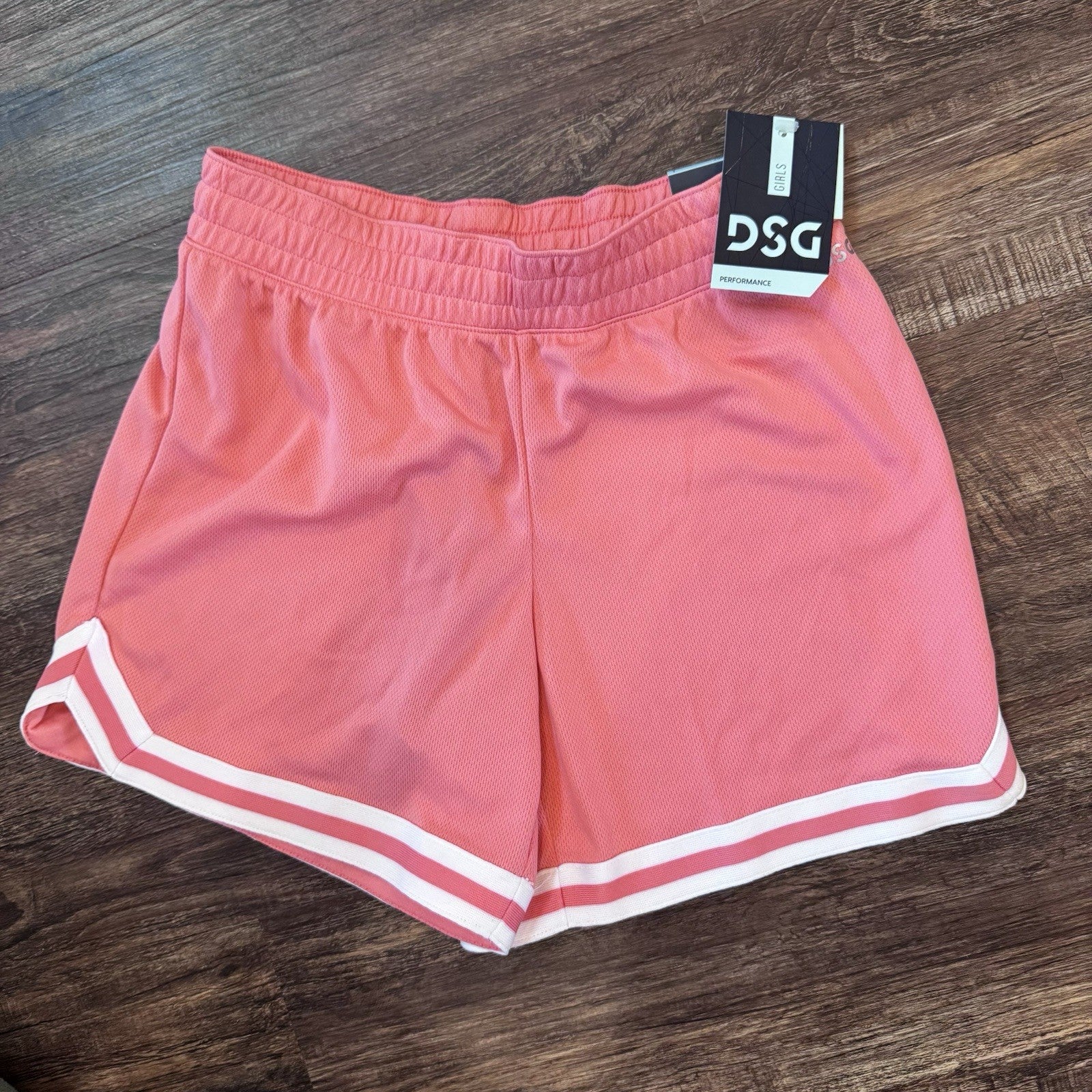 DSG Girls Mesh Shorts Coral Sky Size L NWT $20 Mid Rise Relaxed Fit Pink