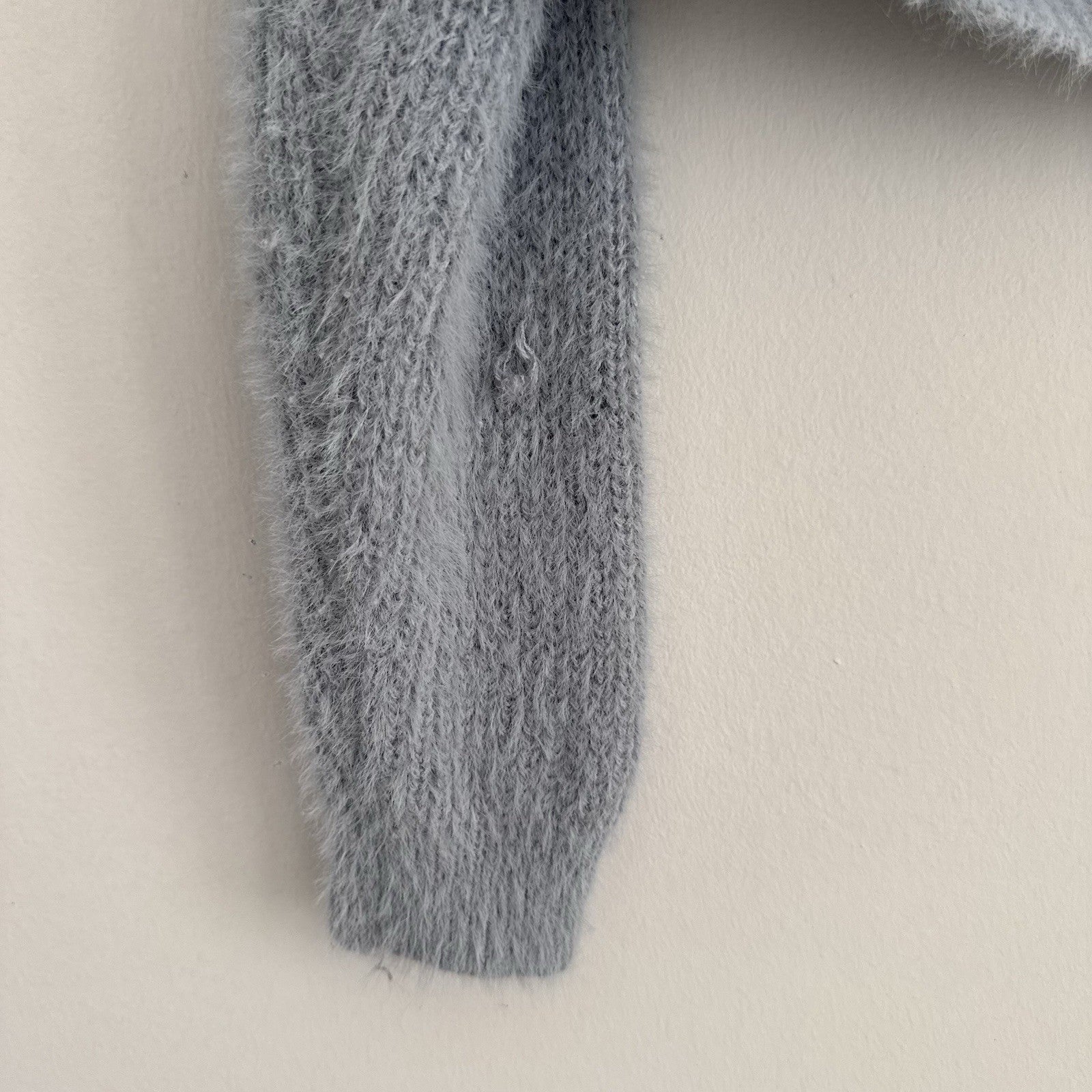 Nasty Gal Y2K Fuzzy Knit Cropped Cardigan Gray V Neck Button M