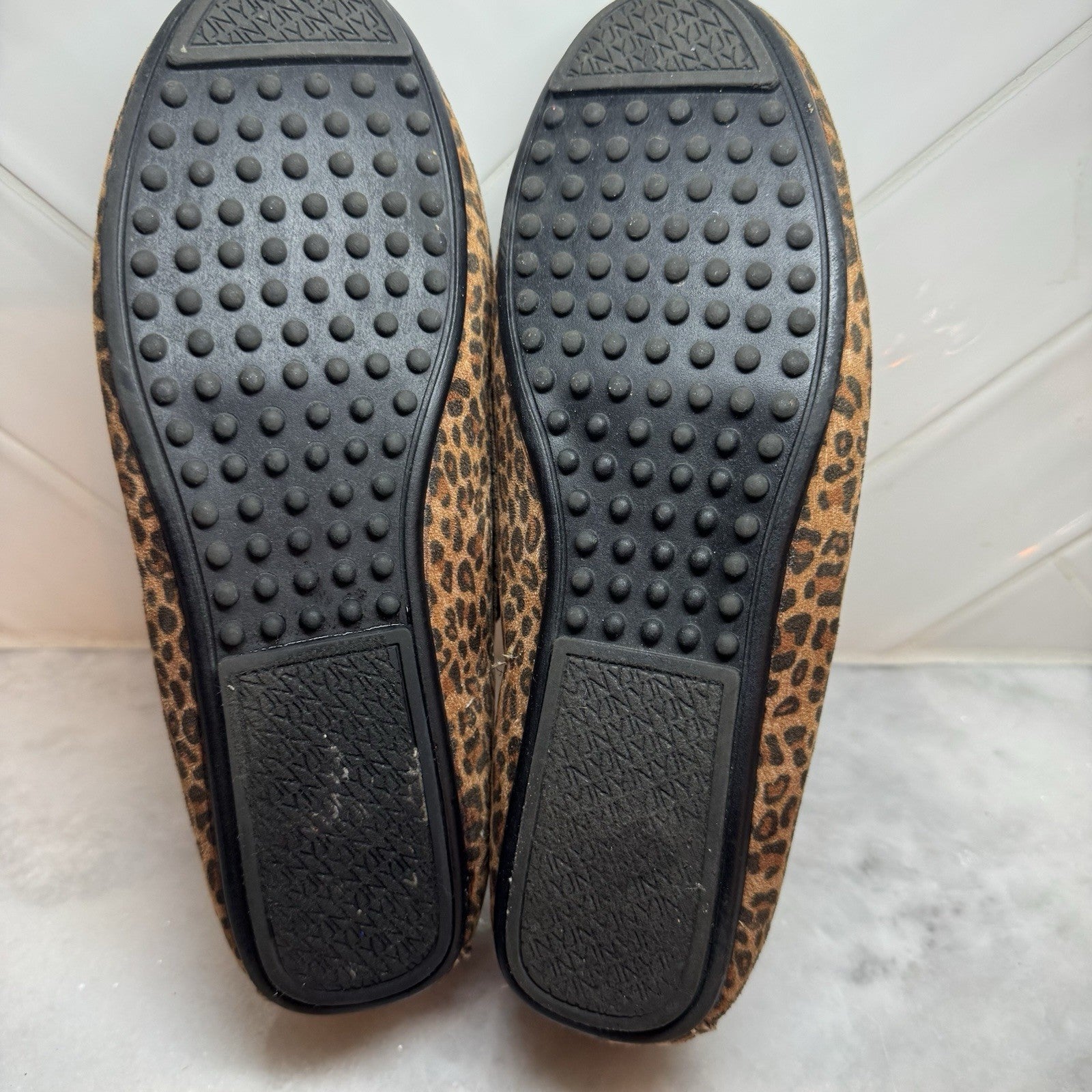 Jones New York Sunnyside Leopard Loafers Gold Bit Women’s Size 8M